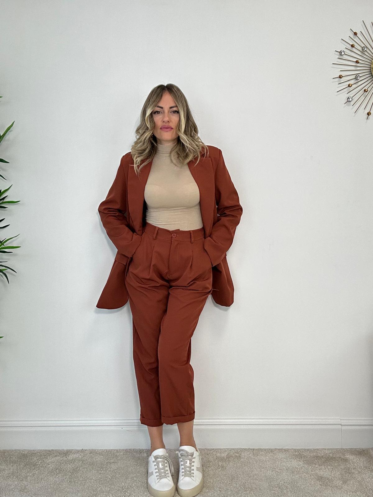Tailleur Barcellona (Blazer + Pantalone) Coccio