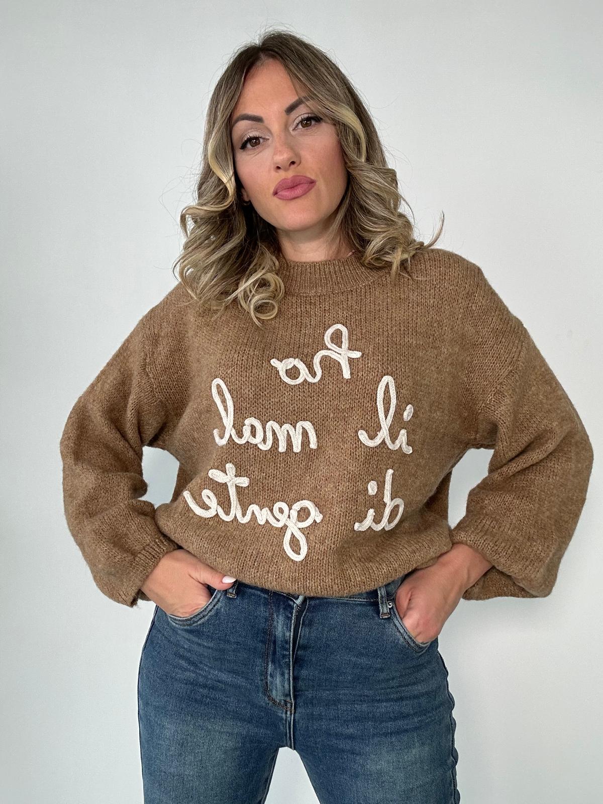 Maglione (ho il mal di gente ) A2903 - Camel