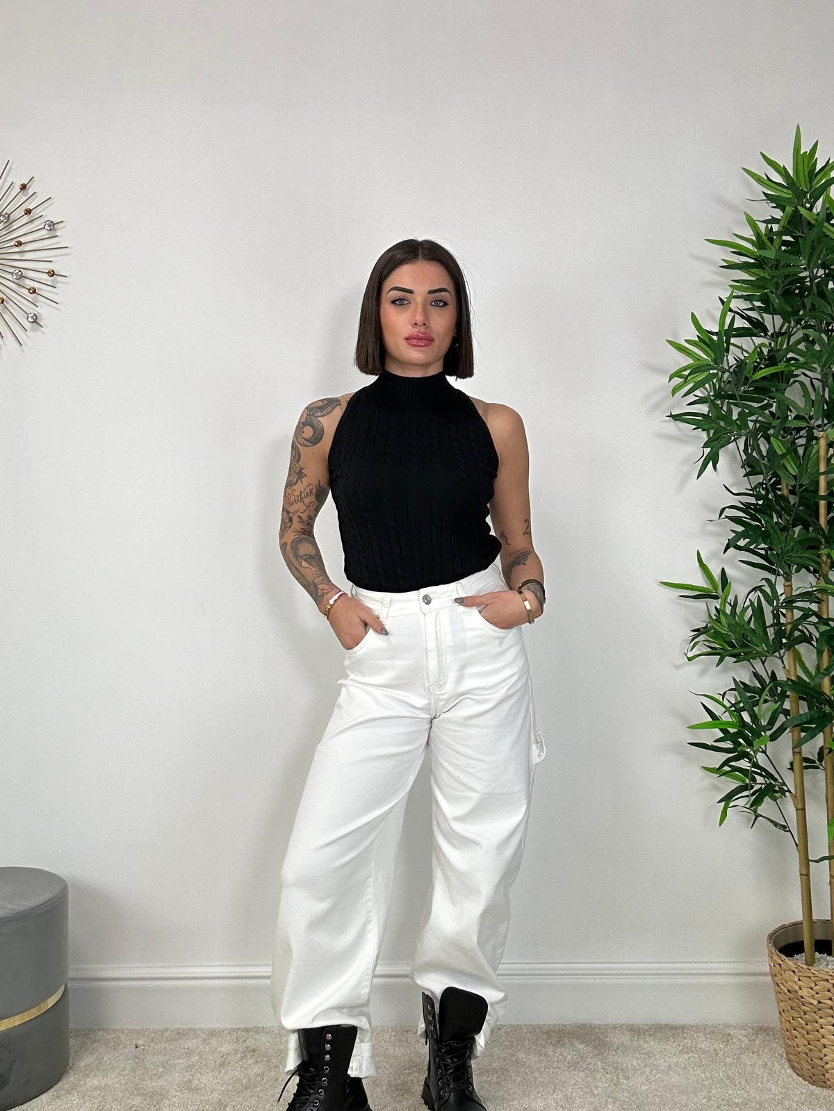 Pull torsadé sans manches - Noir