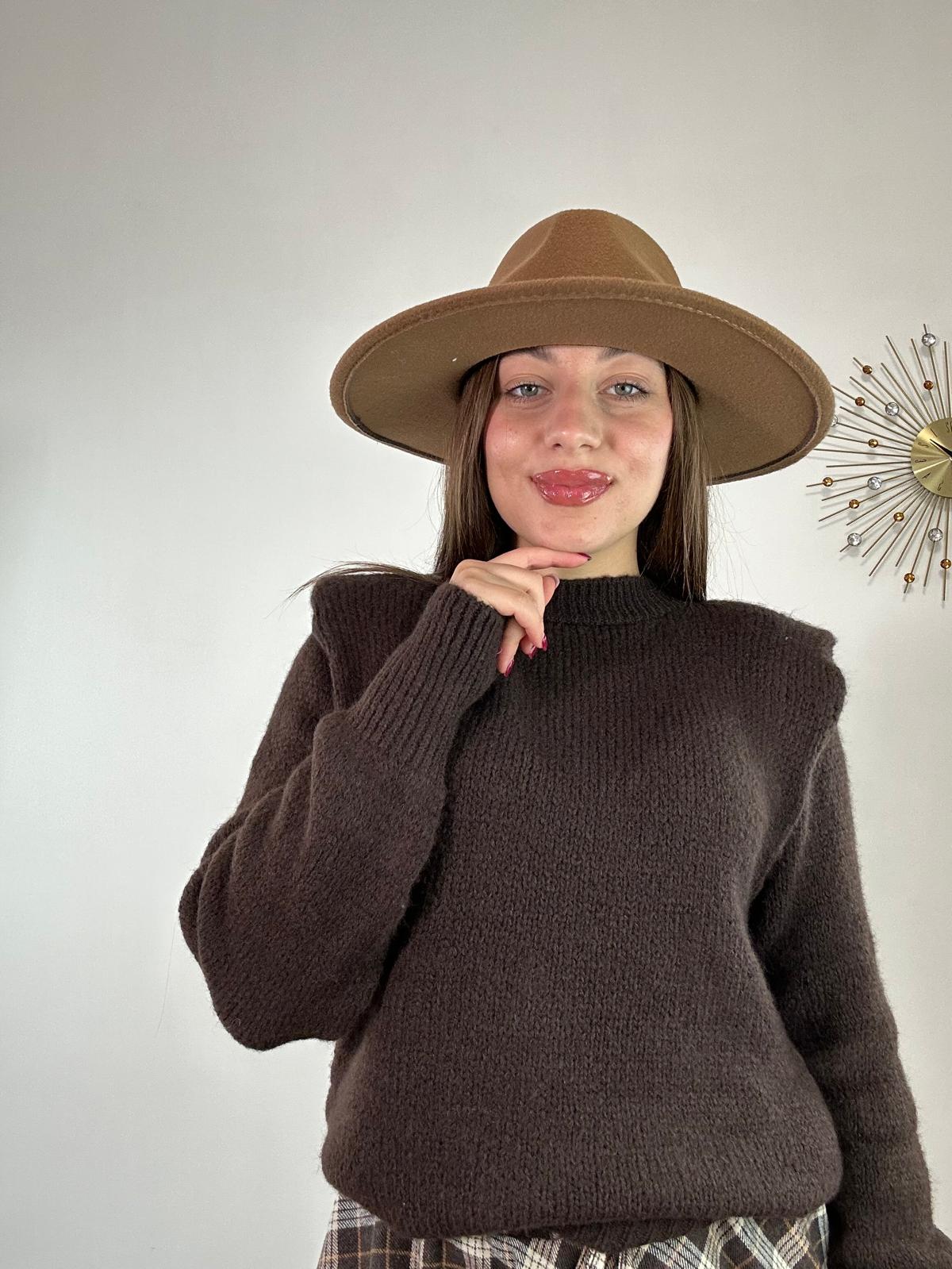 Maglione con spalline 3101 - Marrone