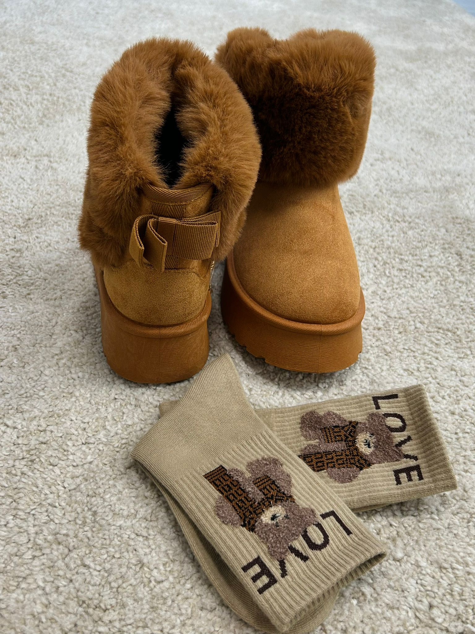 Slippers a stivaletto con ecopelliccia e fiocco - Camel