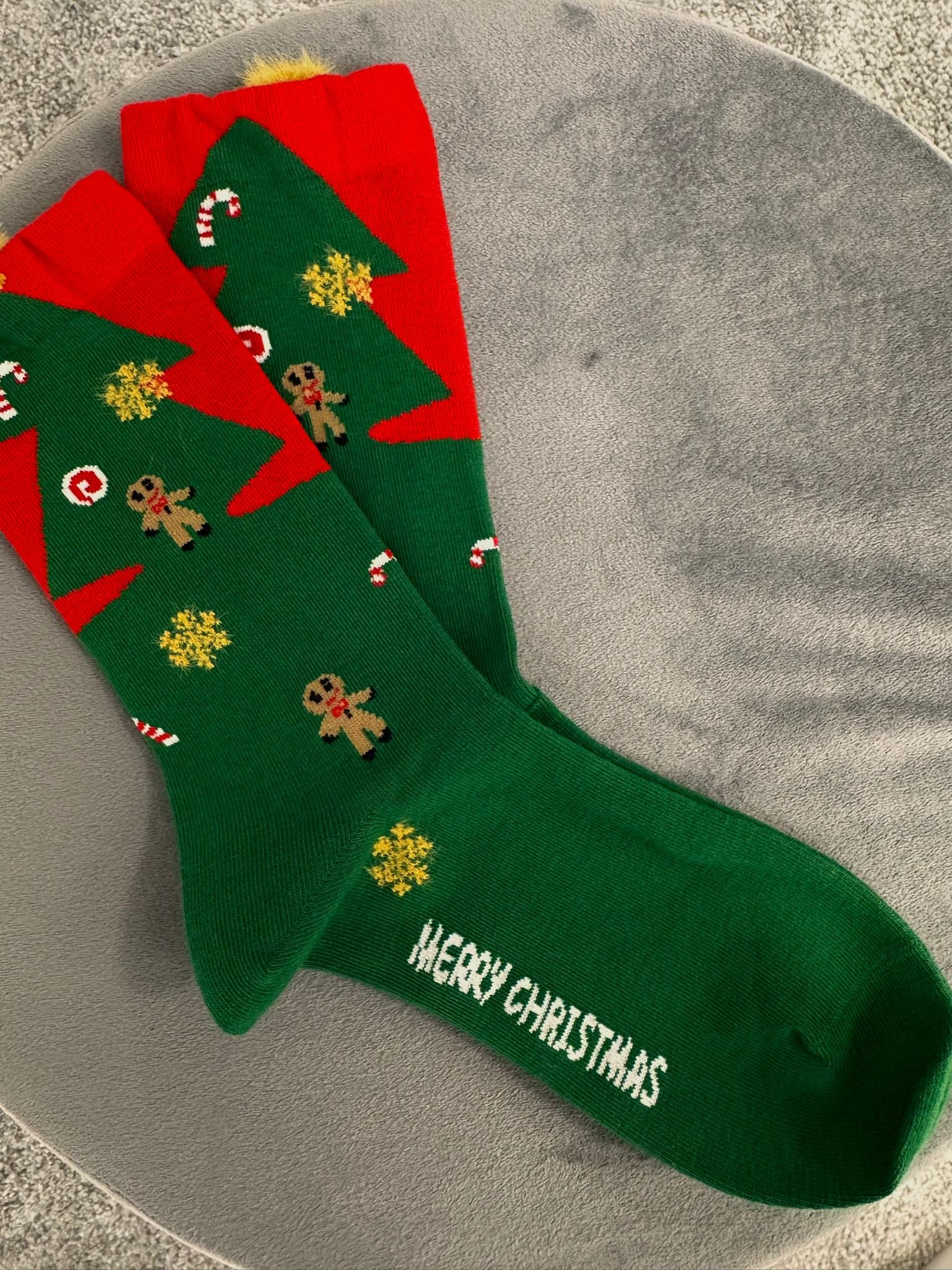 Frohe Weihnachtssocken – Grün