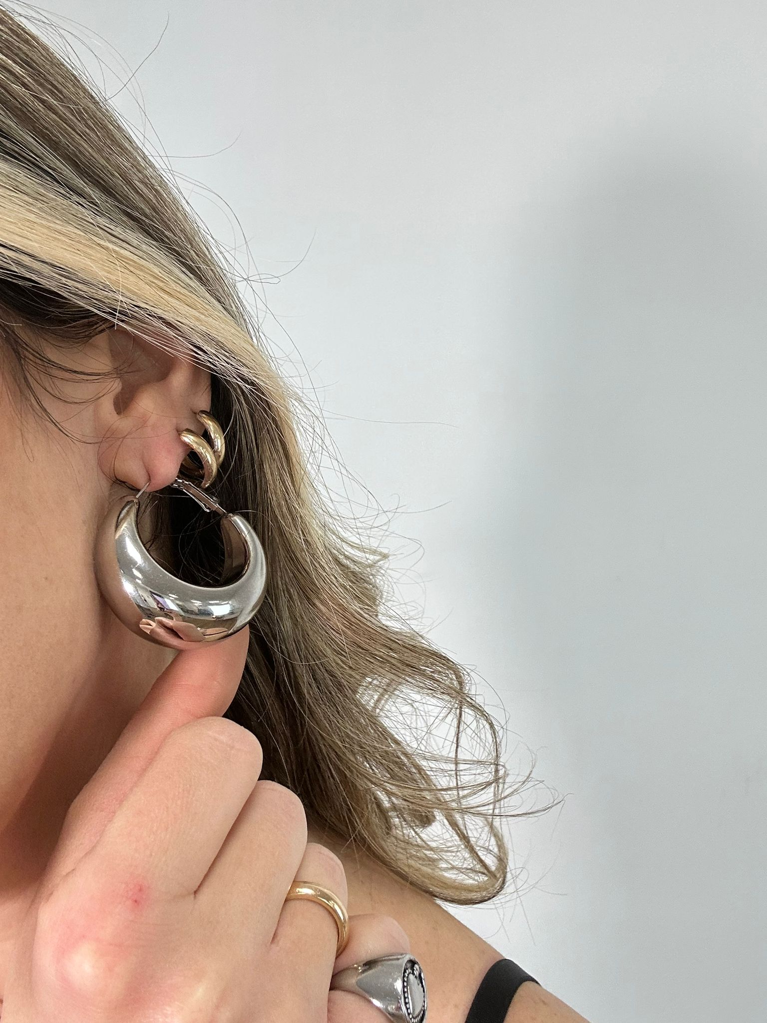 Orecchini mezza luna bombati - Argento