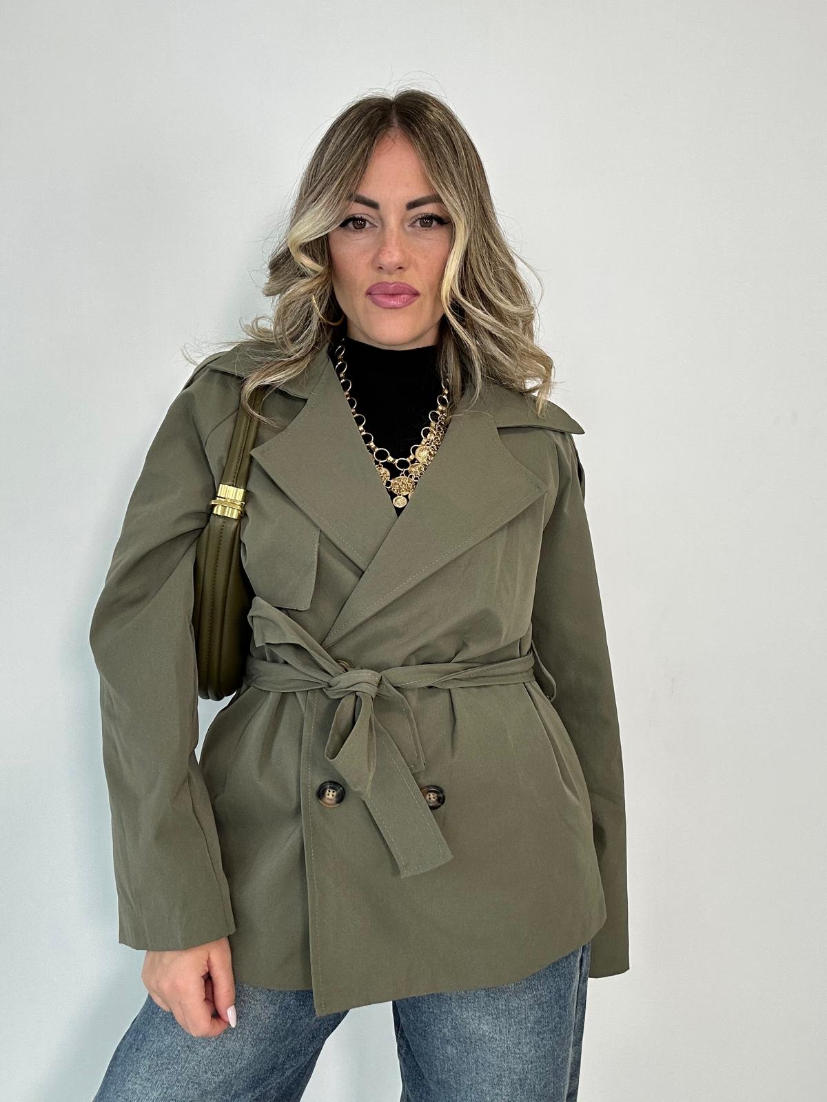 Kurzer Trenchcoat 5909 - Grün
