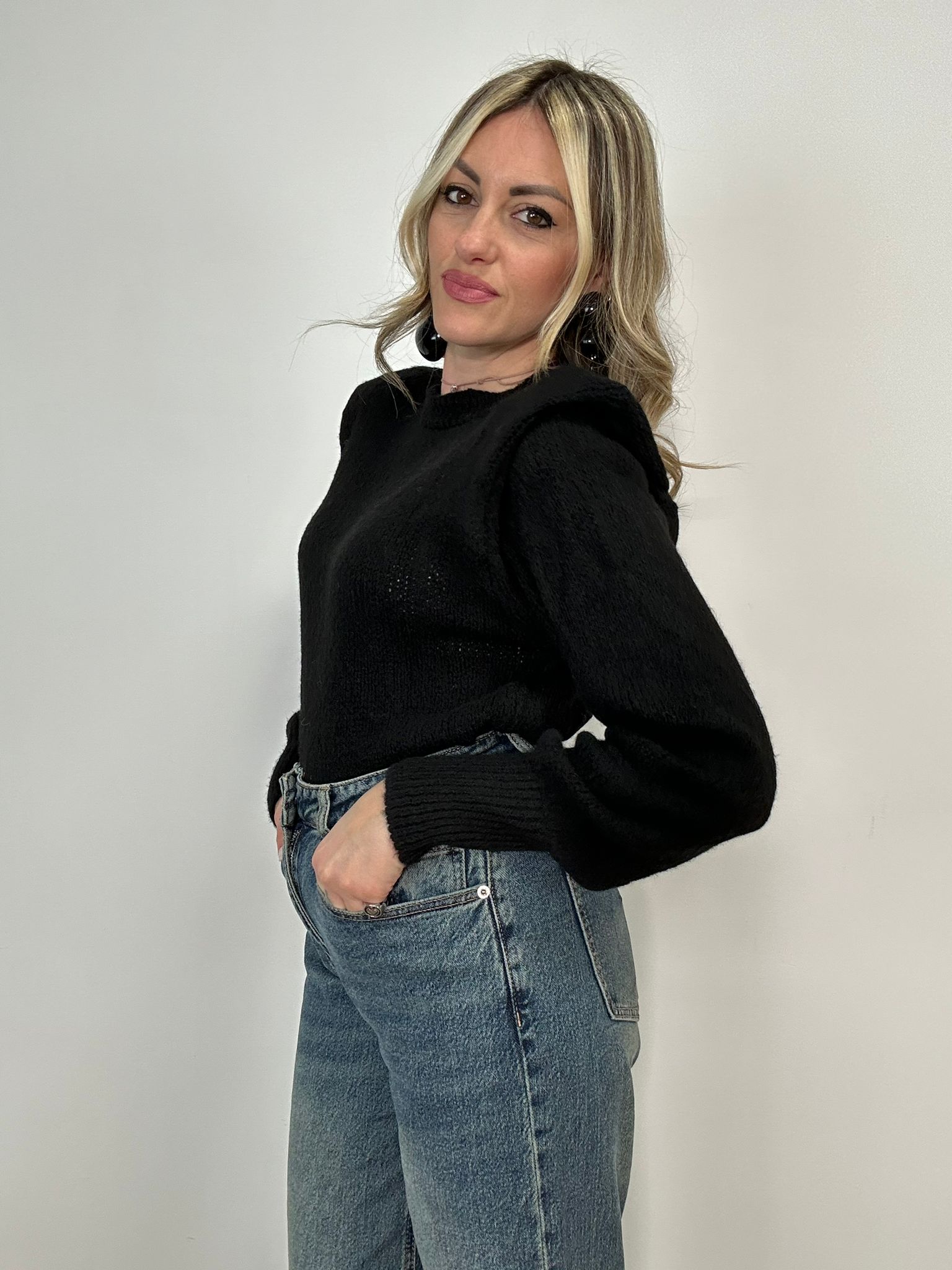 Maglione con spalline 3101 - Nero