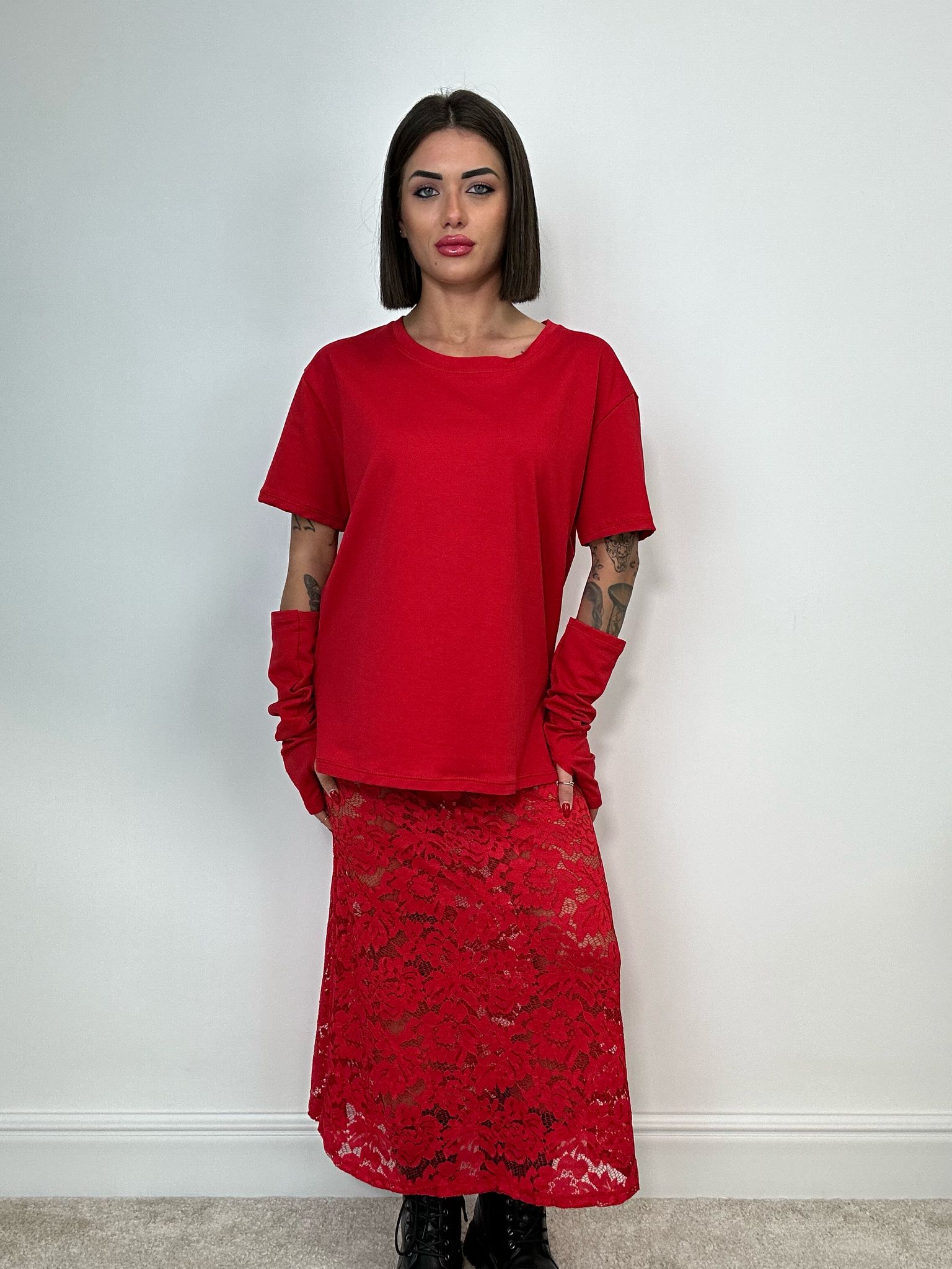 T-Shirt con Manicotti - Rosso