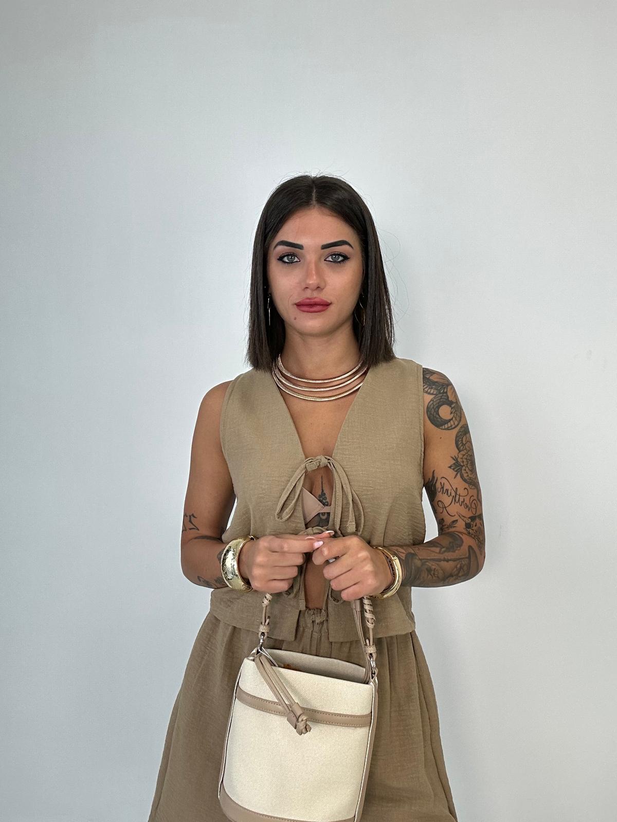 Coordinato Sofia (Top + Pantaloncino) Fango