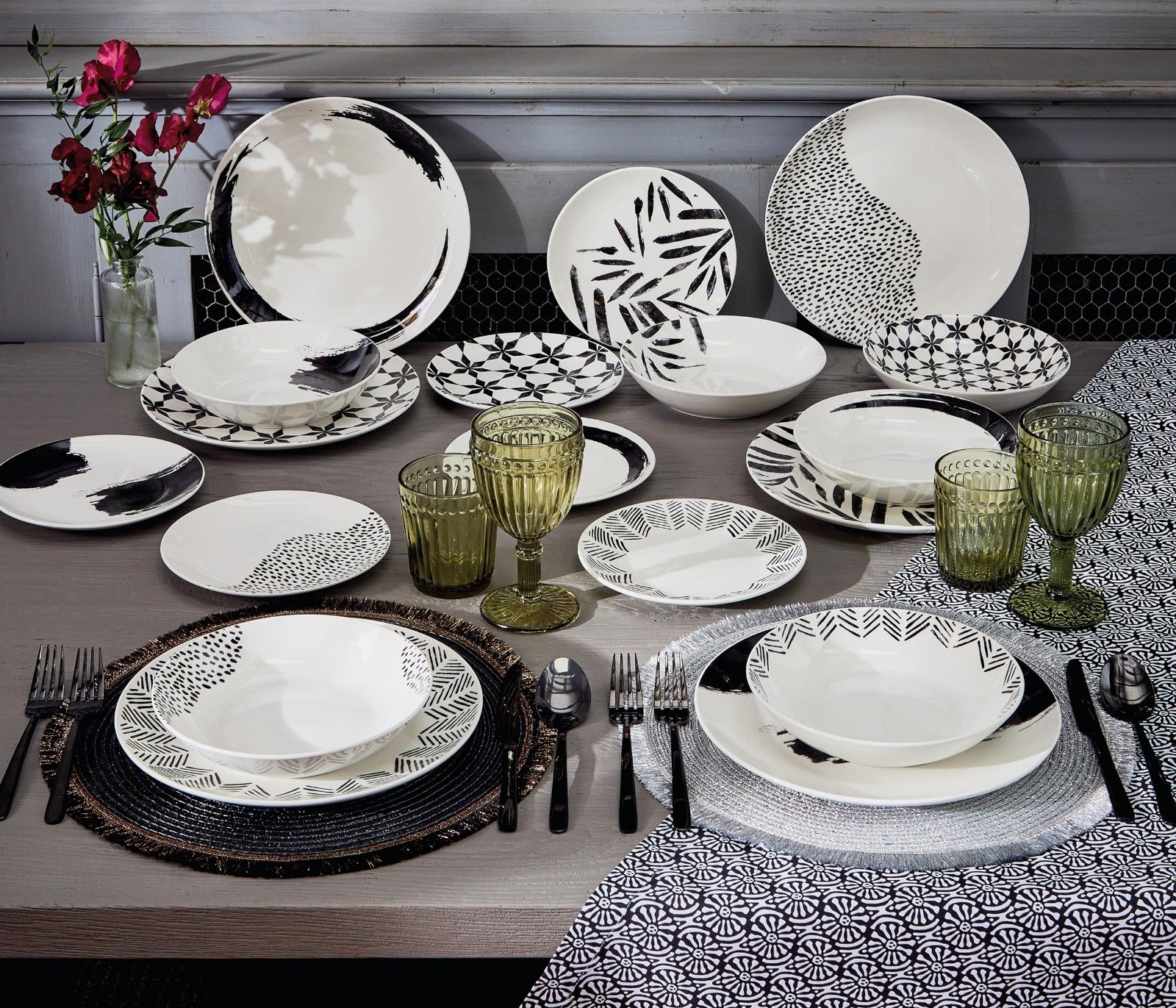 SERVIZIO PIATTO CERAMICA 18pz ZENITH MADISON