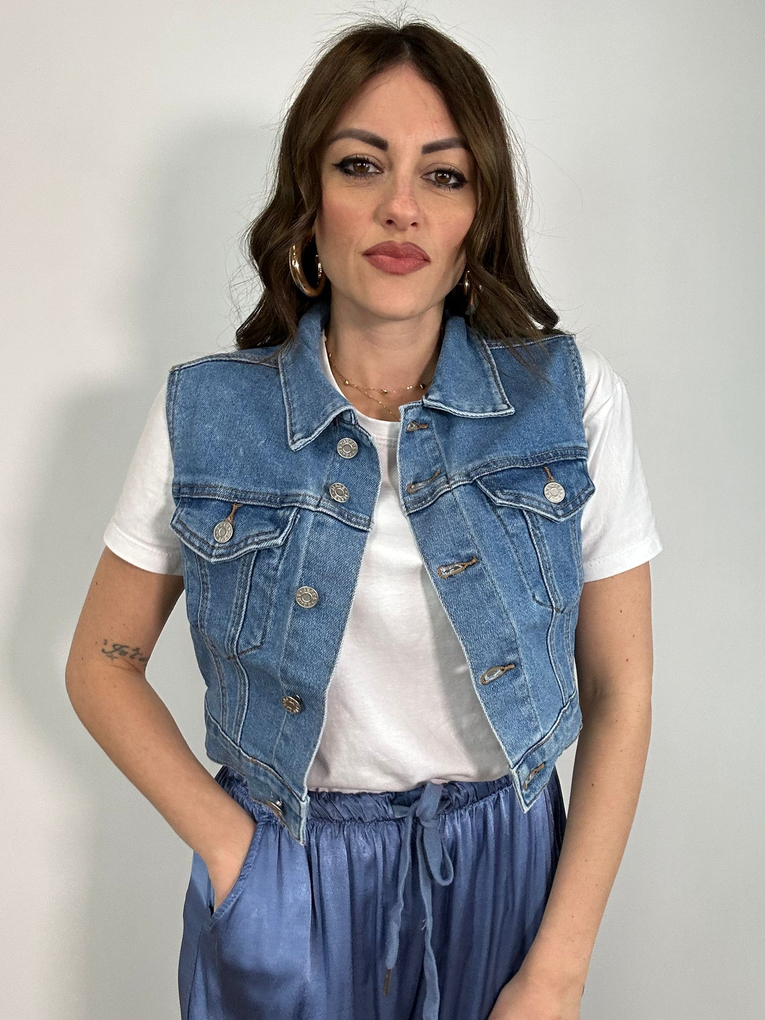 Giacca smanicata in denim Mi24112 - Lavaggio Chiaro
