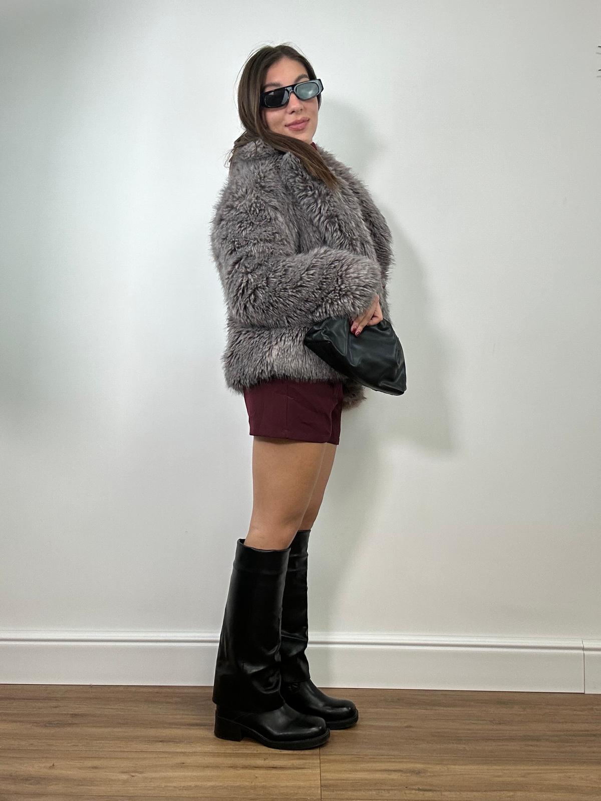 Cappotto in Ecopelliccia 5010 - Grigio