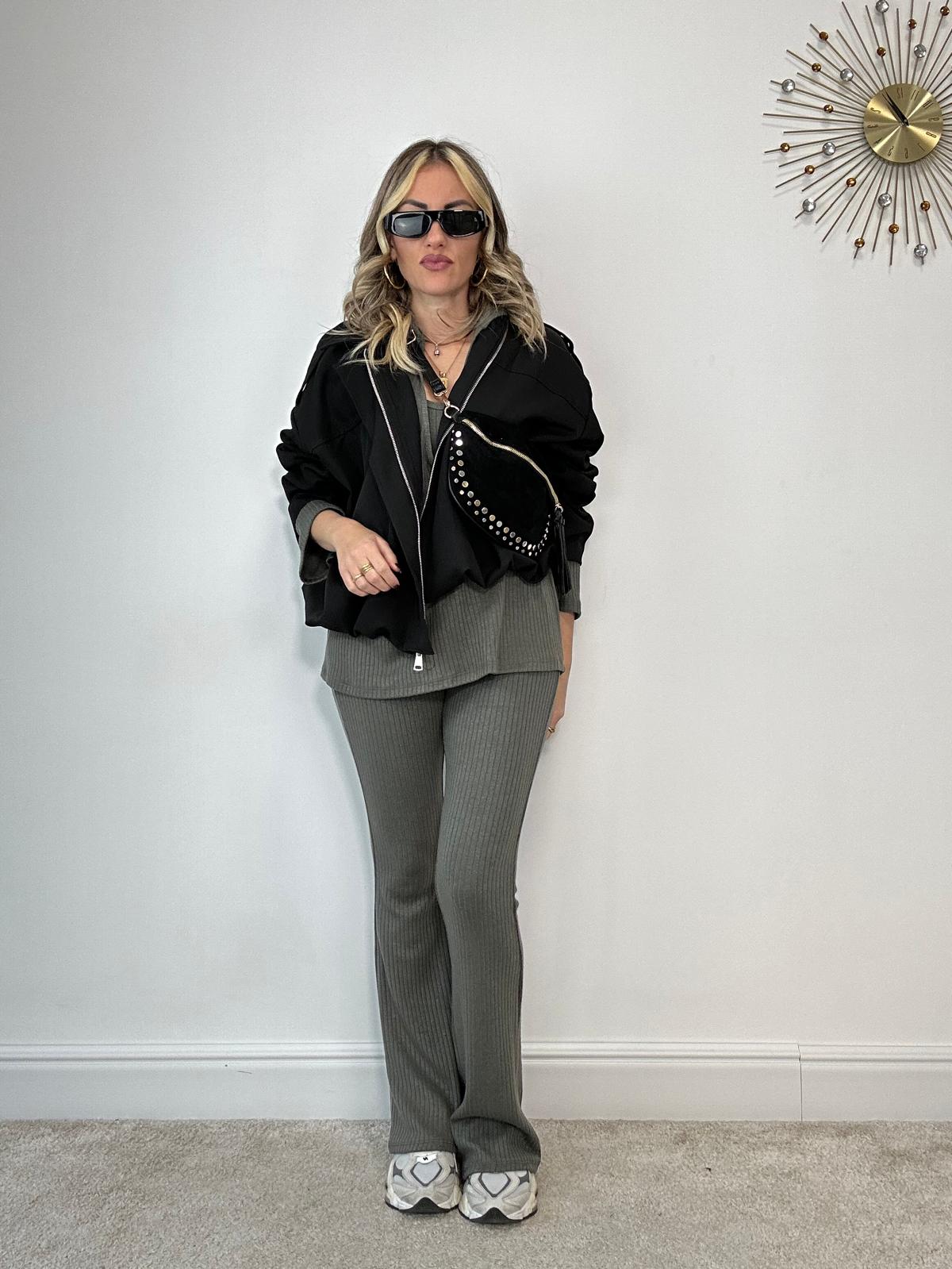 Coordinato ( Pantalone + top + maglia ) Verde