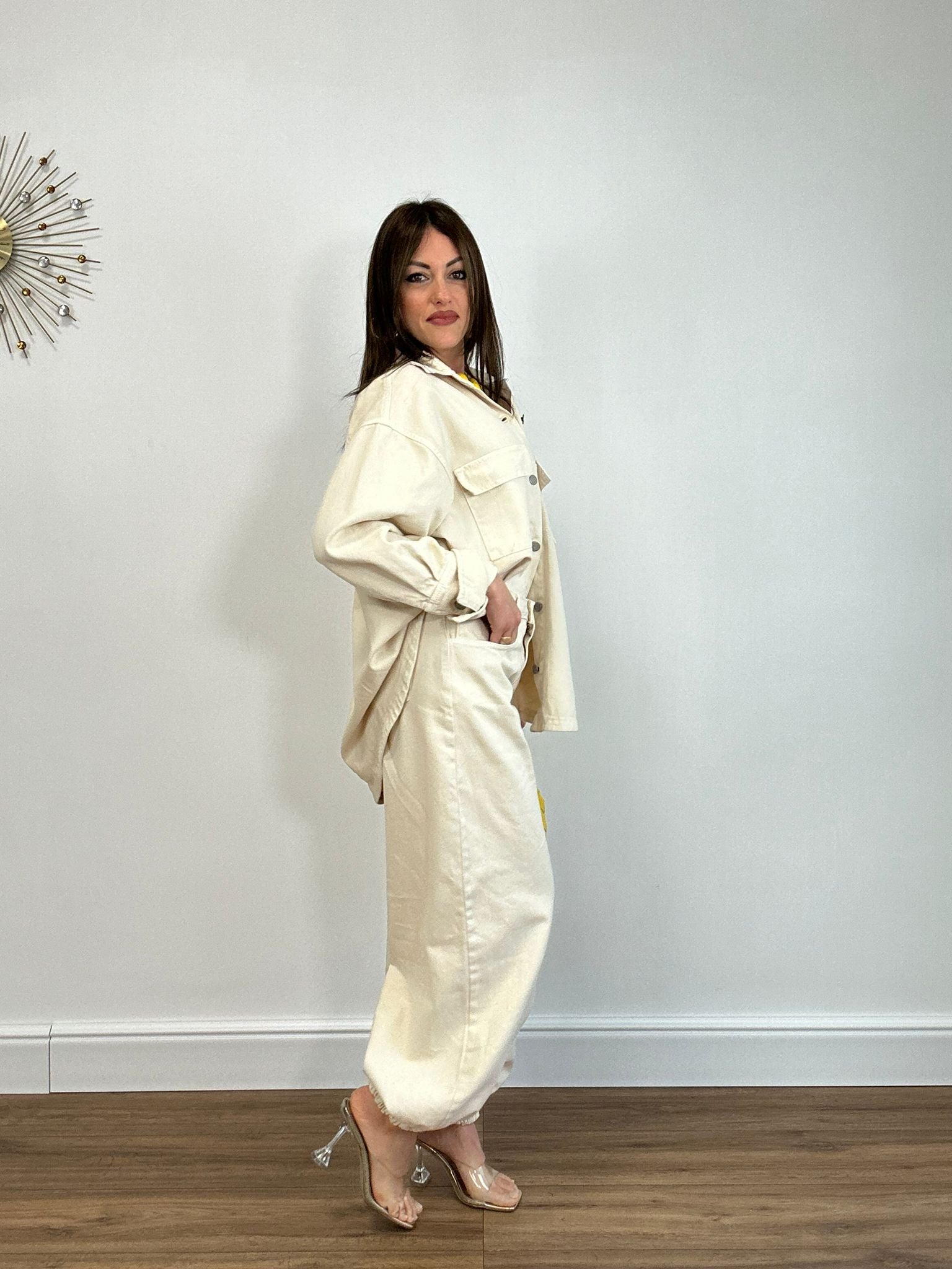 Coordinato di Jeans (Jeans + Camicia) - Beige