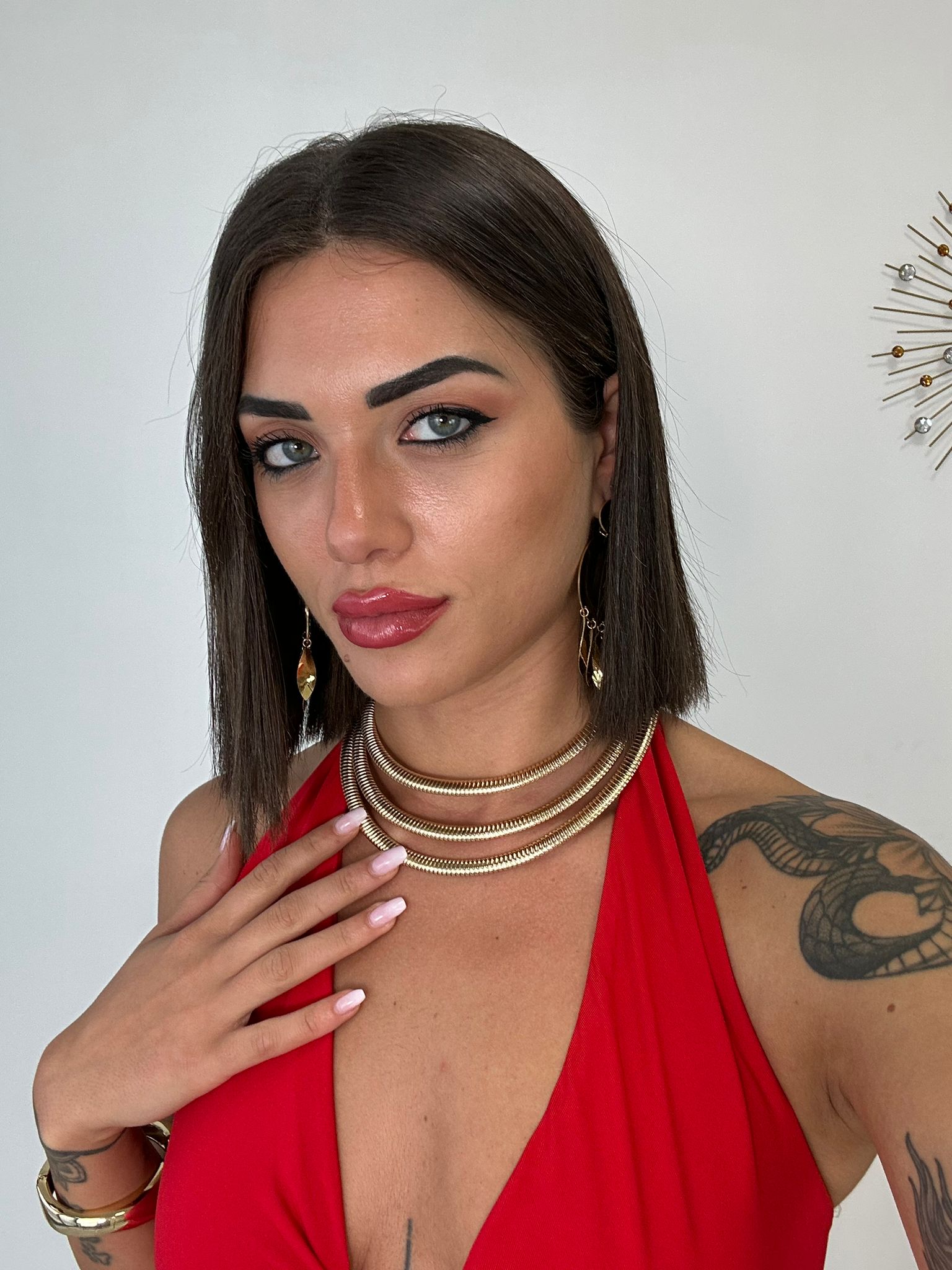 Halbstarre dreireihige Choker-Halskette – Gold