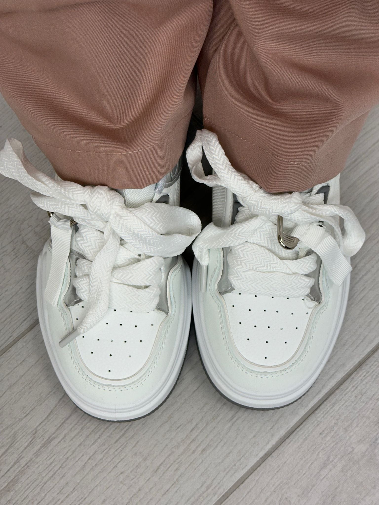 Baskets WH2136 - Blanc et Argent - DISPONIBLE 36-38