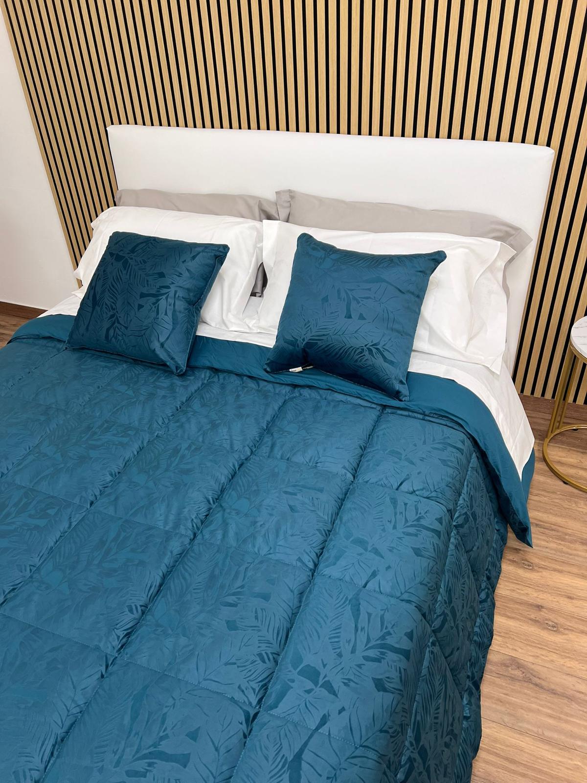 Trapunta matrimoniale in velluto Jacquard Jungle - Petrolio