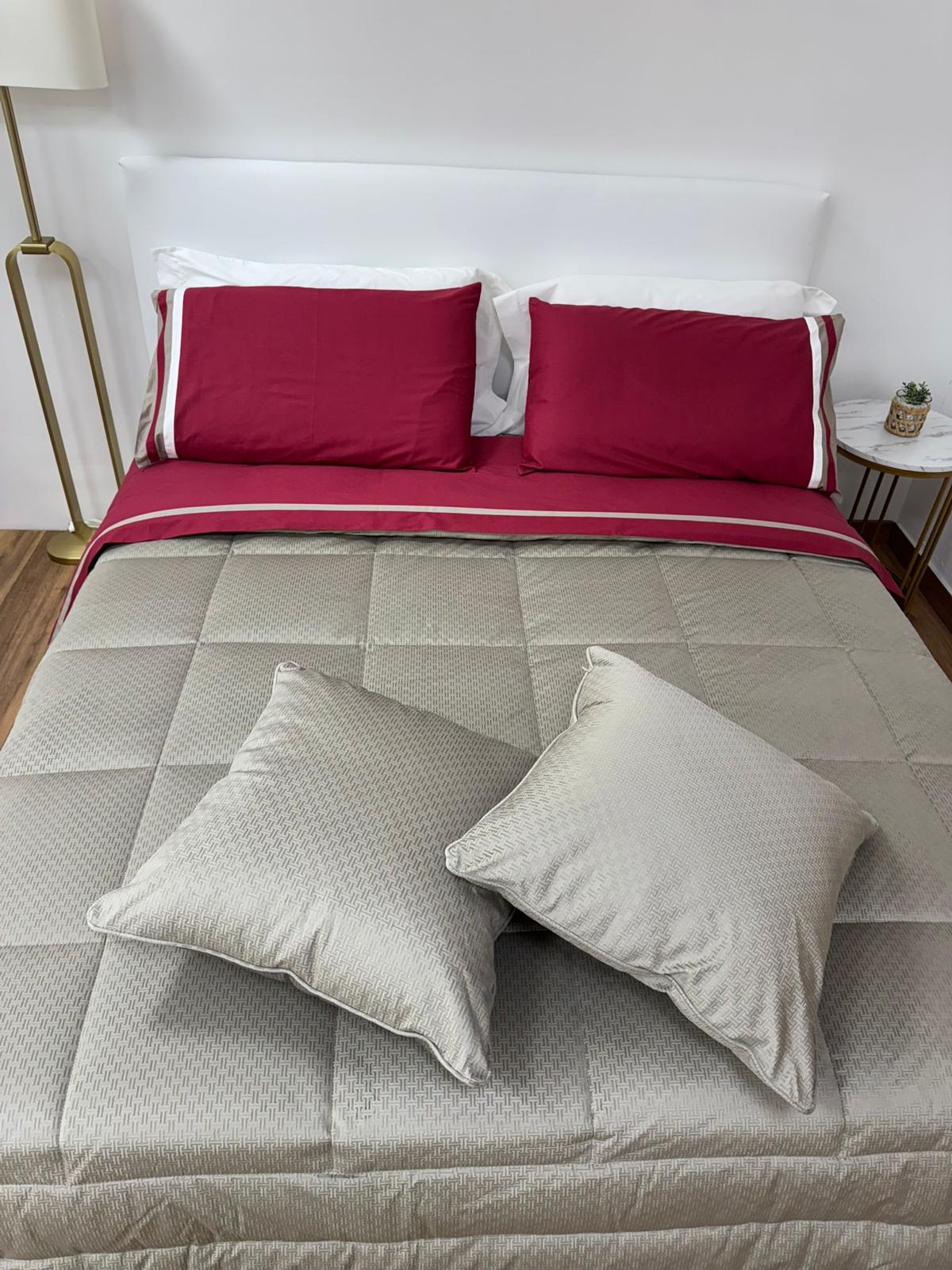 Trapunta matrimoniale in velluto Zaira jacquard -Tortora