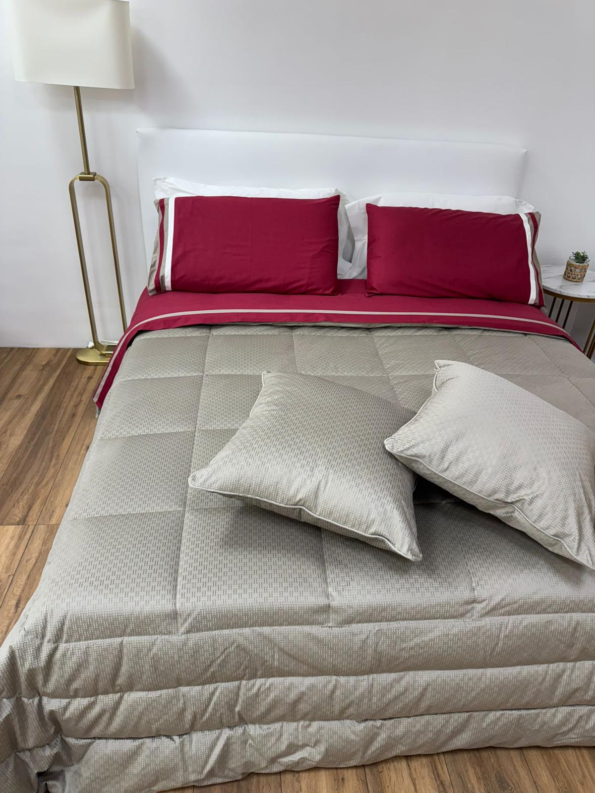 Trapunta matrimoniale in velluto Zaira jacquard -Tortora