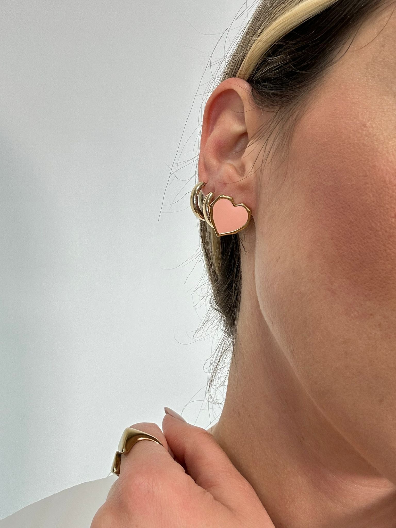 Orecchini a cuore rosa