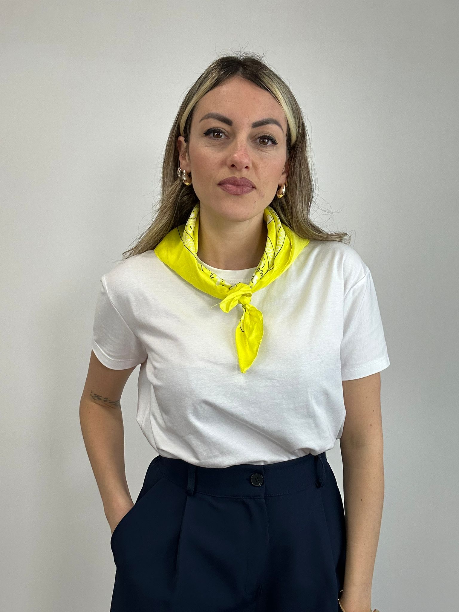 T-shirt con bandana Gialla