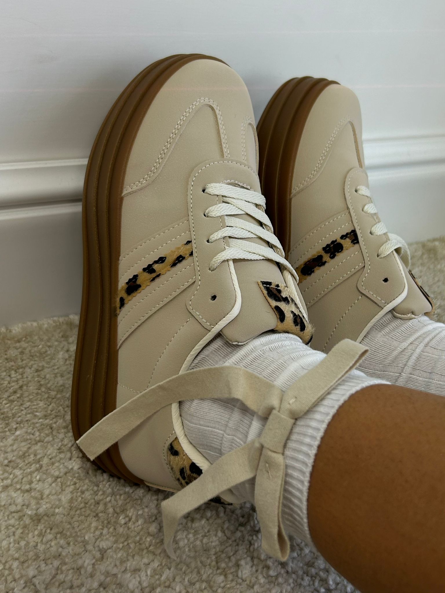 Socken mit Schleife – Weiß