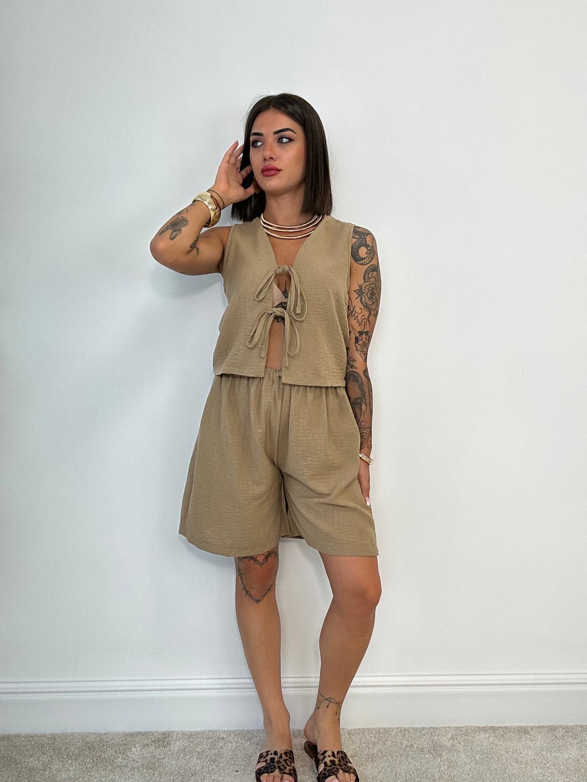 Coordinato Sofia (Top + Pantaloncino) Fango
