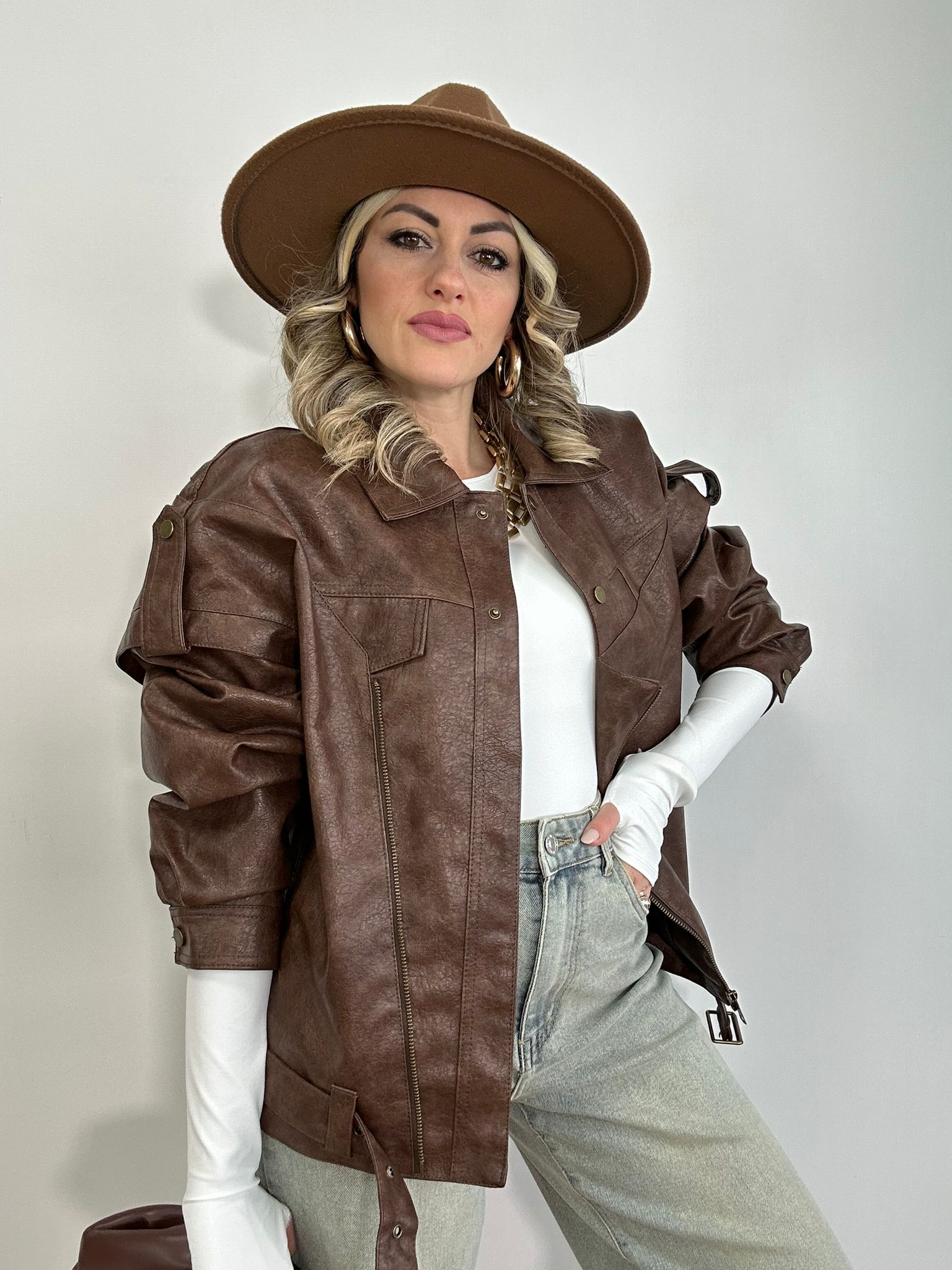 Giacca in ecopelle 6685 - Marrone