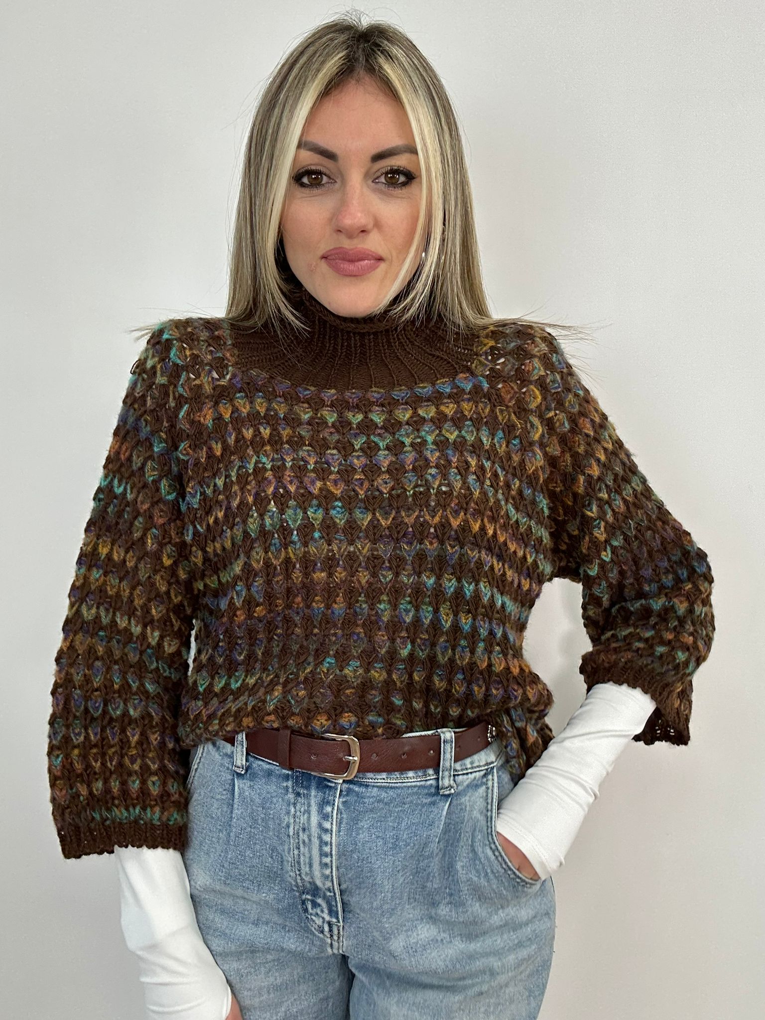 Maglione 137 - Fondo Marrone