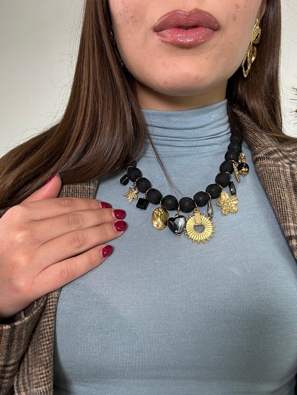 Collana con ciondoli - Nero