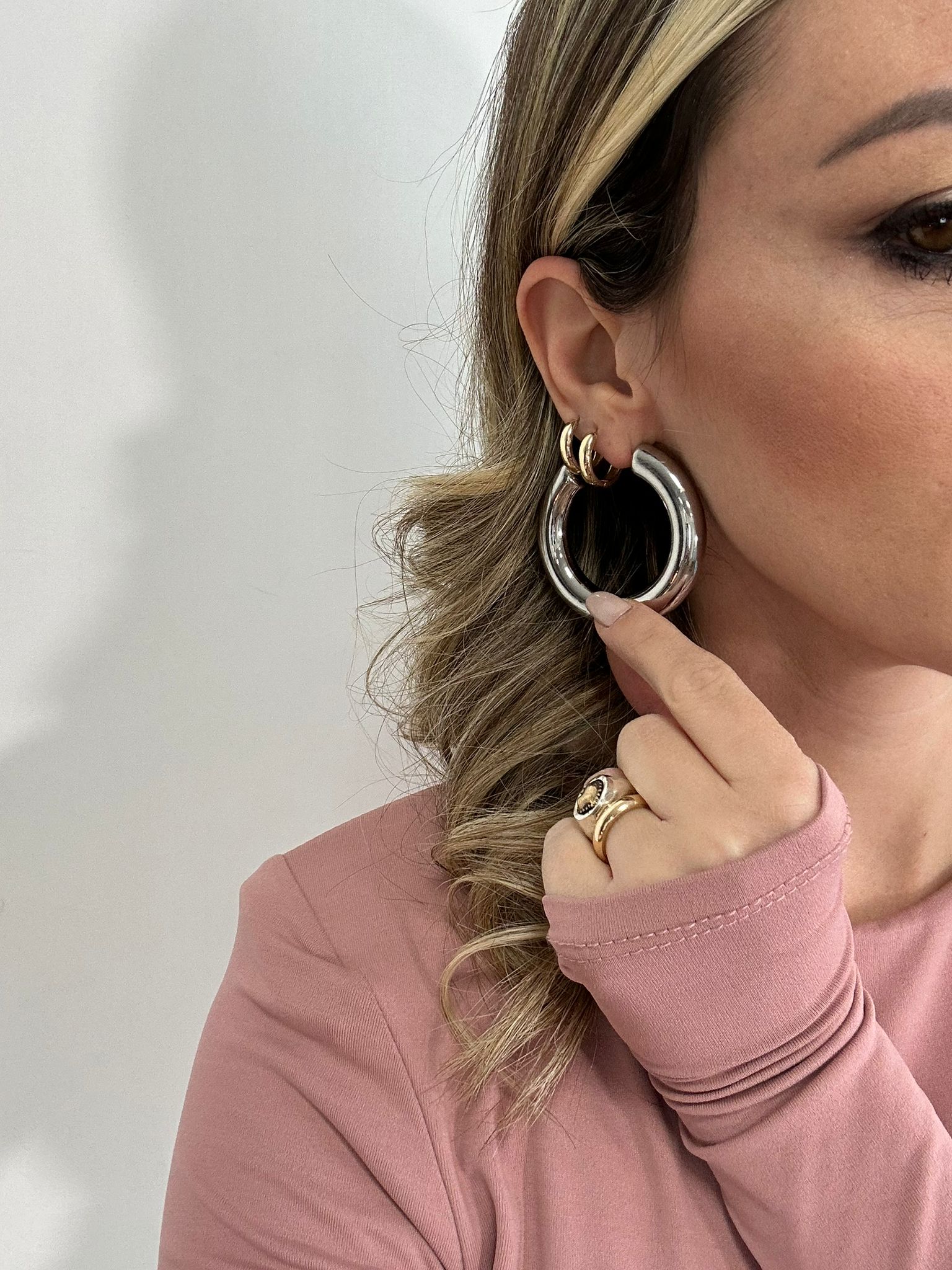 Orecchini a semi cerchio bombati - Argento