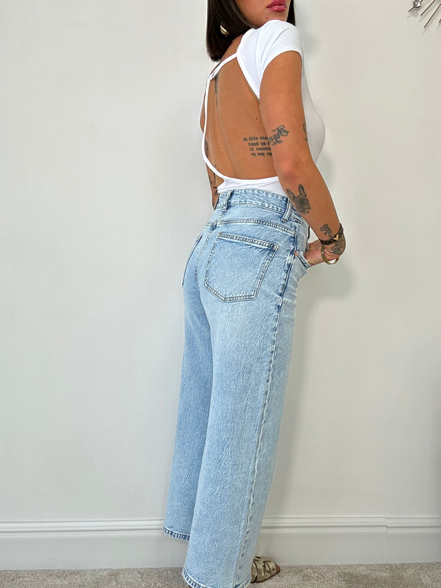 Jeans modello capri a palazzo - Lavaggio chiaro