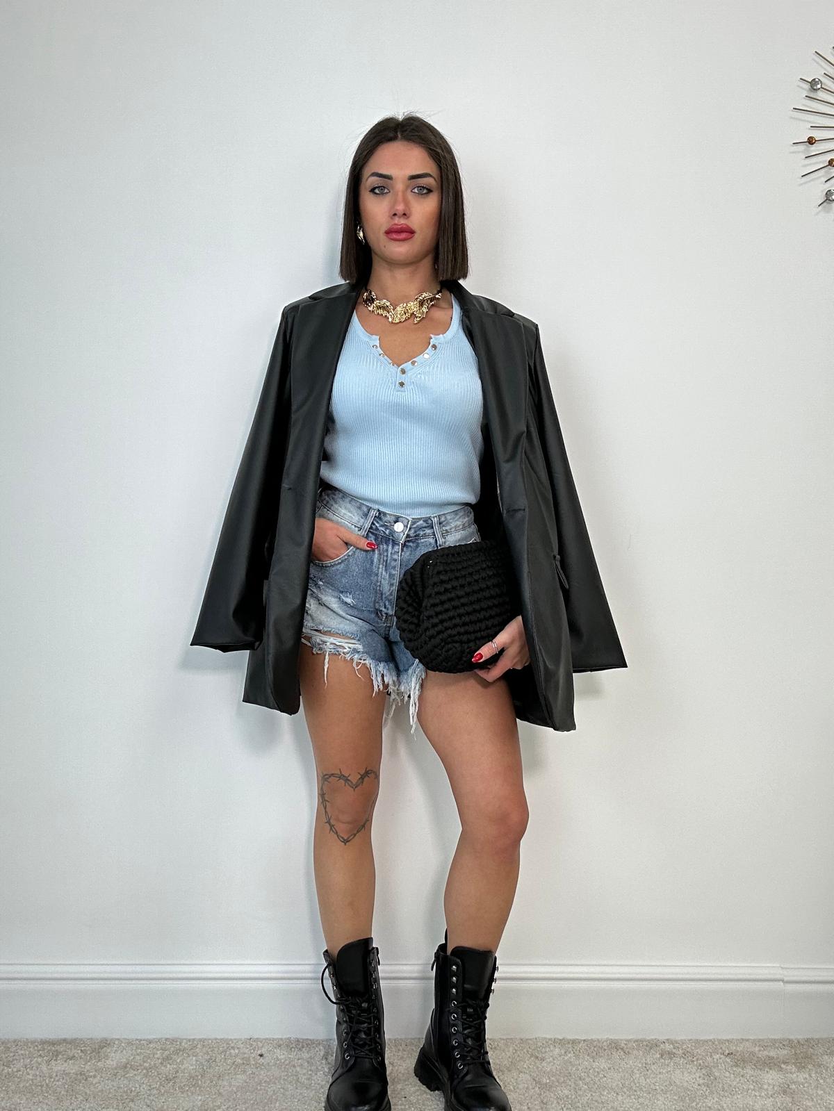 Short di Jeans Sfrangiato