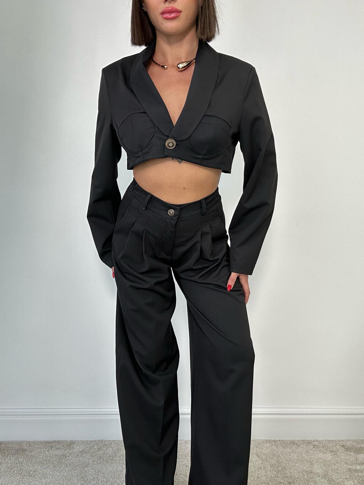 Coordinato Vittoria (Blazer Crop + Pantalone) Nero