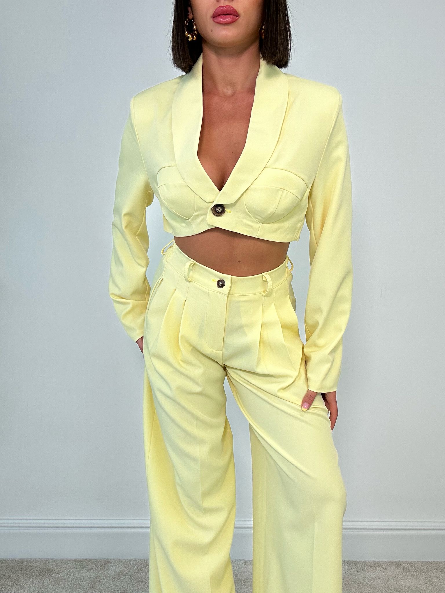 Coordinato Vittoria (Blazer Crop + Pantalone) Giallo