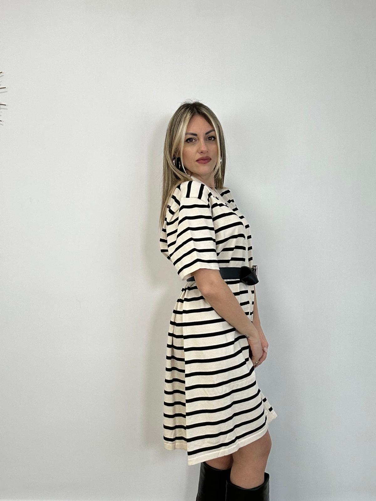 Gestreiftes Kleid 08917 - Creme und Schwarz