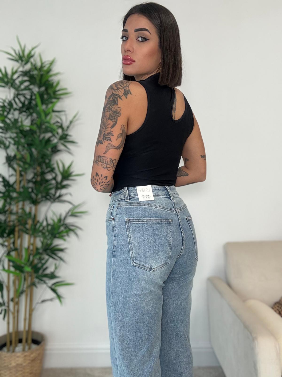 Body à décolleté latéral - Noir