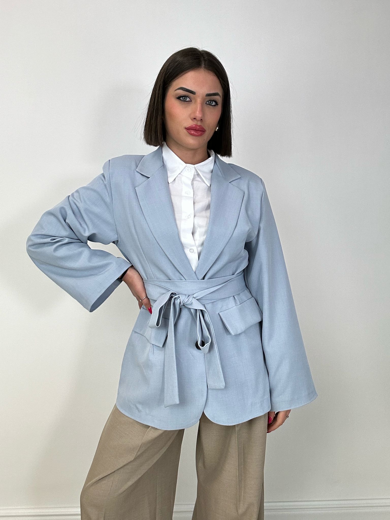 Blazer mit Gürtel - Himmelblau