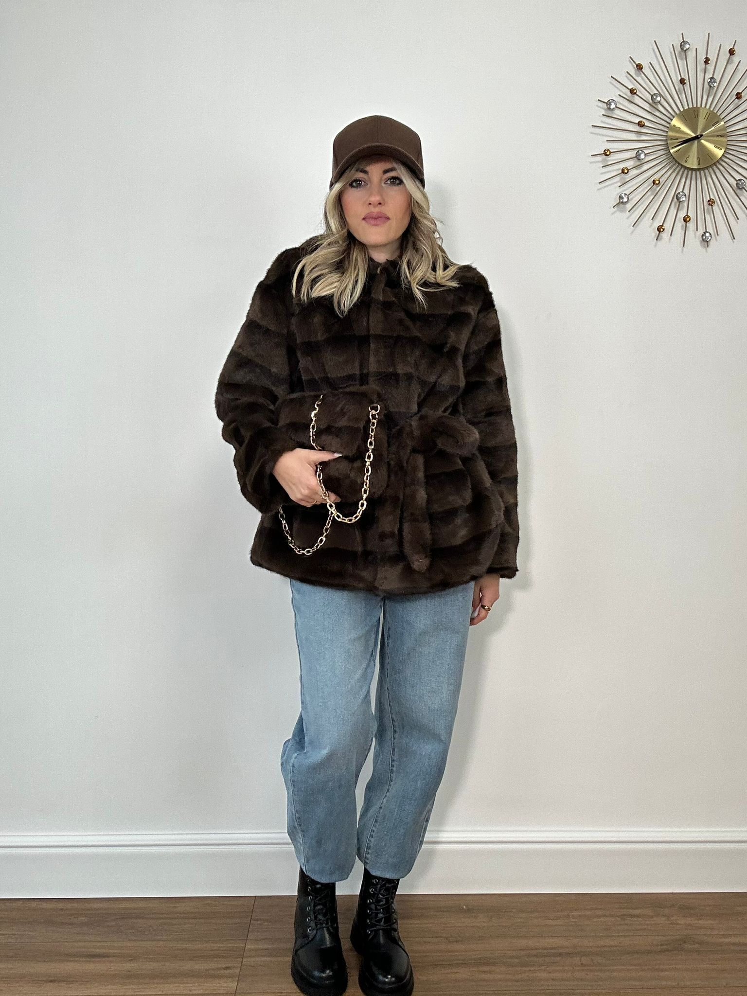 Cappotto in ecopelliccia PJ8215 - Marrone