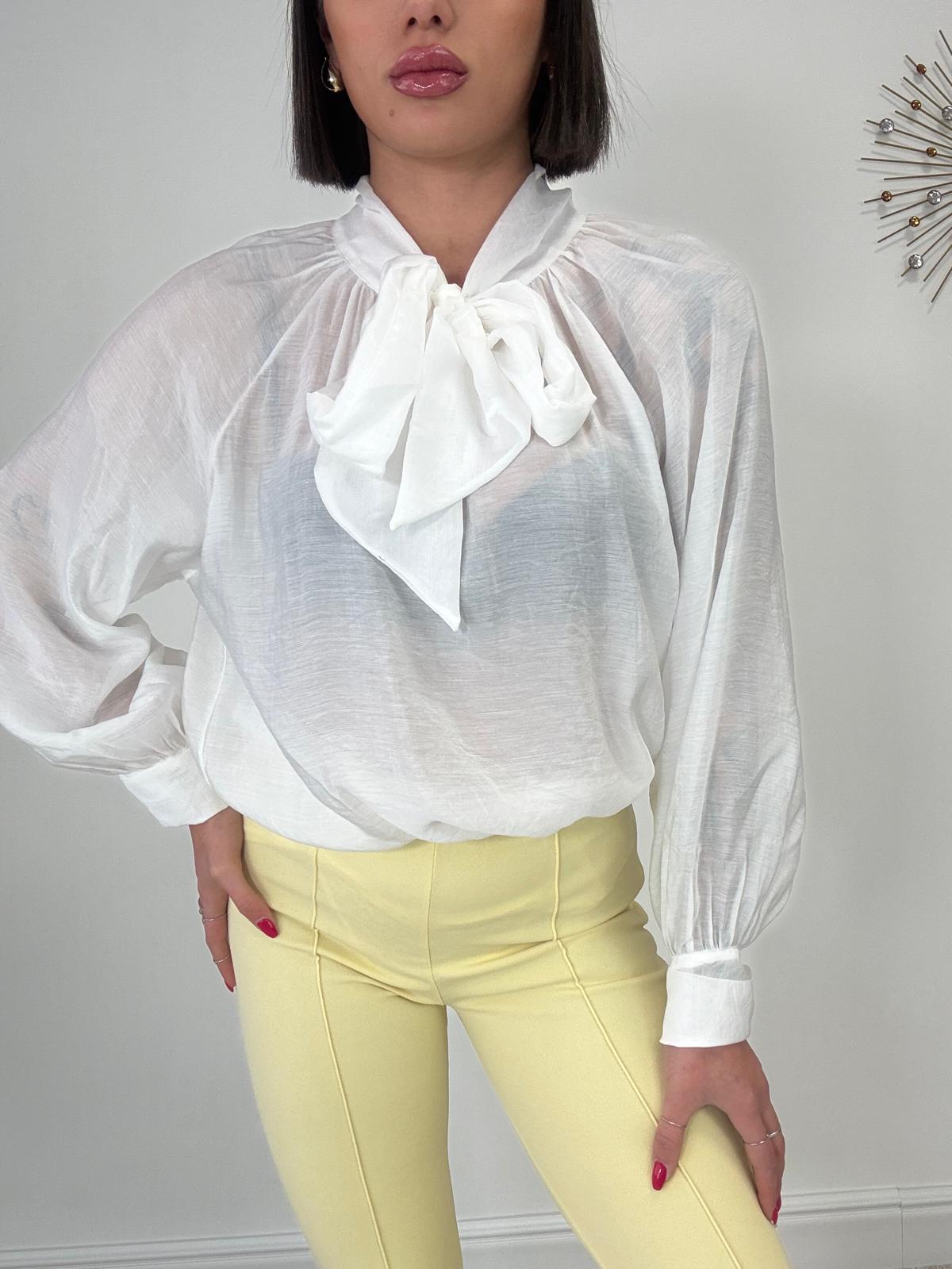 Blusenshirt mit Schleife - Weiß