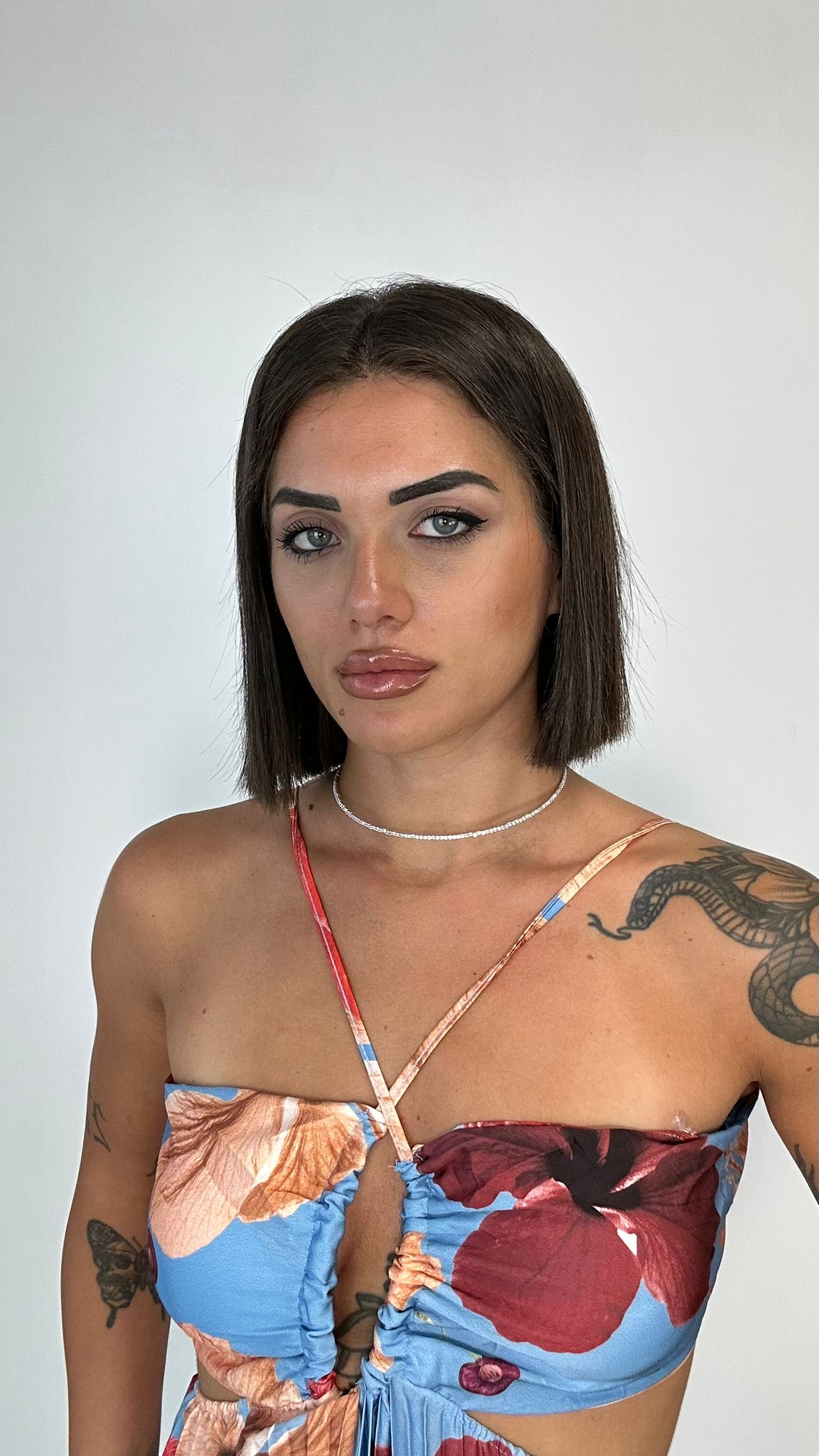 Collana girocollo un filo brillantinato - Argento