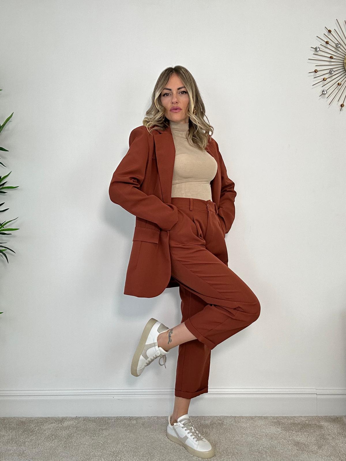 Tailleur Barcellona (Blazer + Pantalone) Coccio