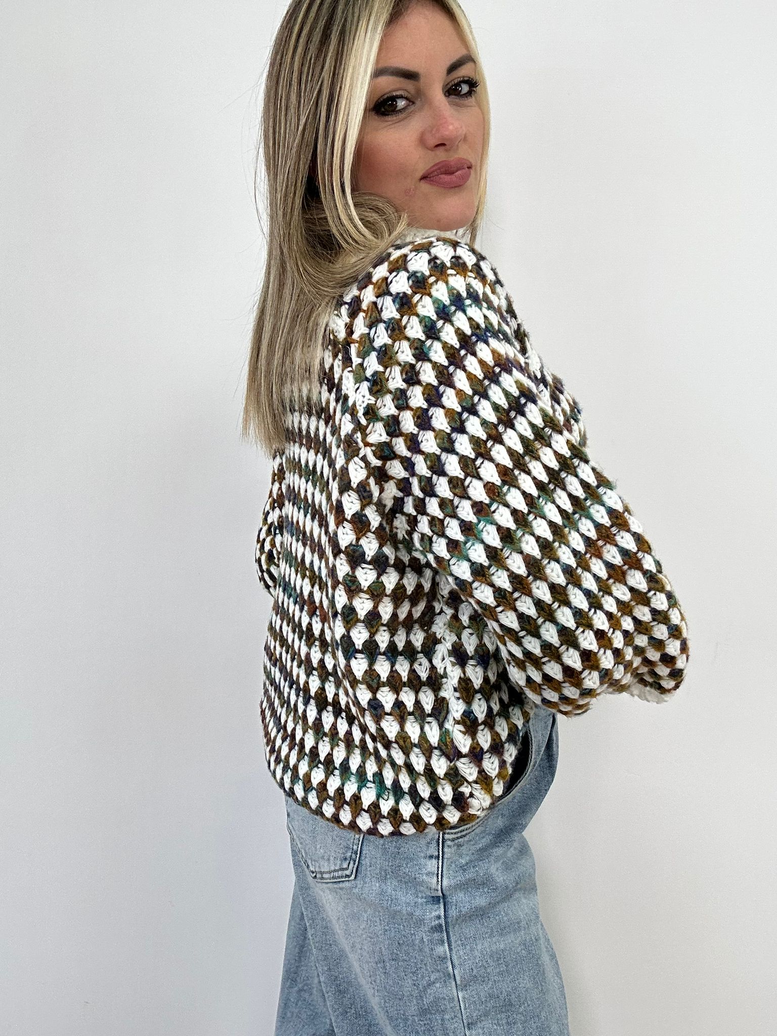 Maglione 137 - Fondo Bianco