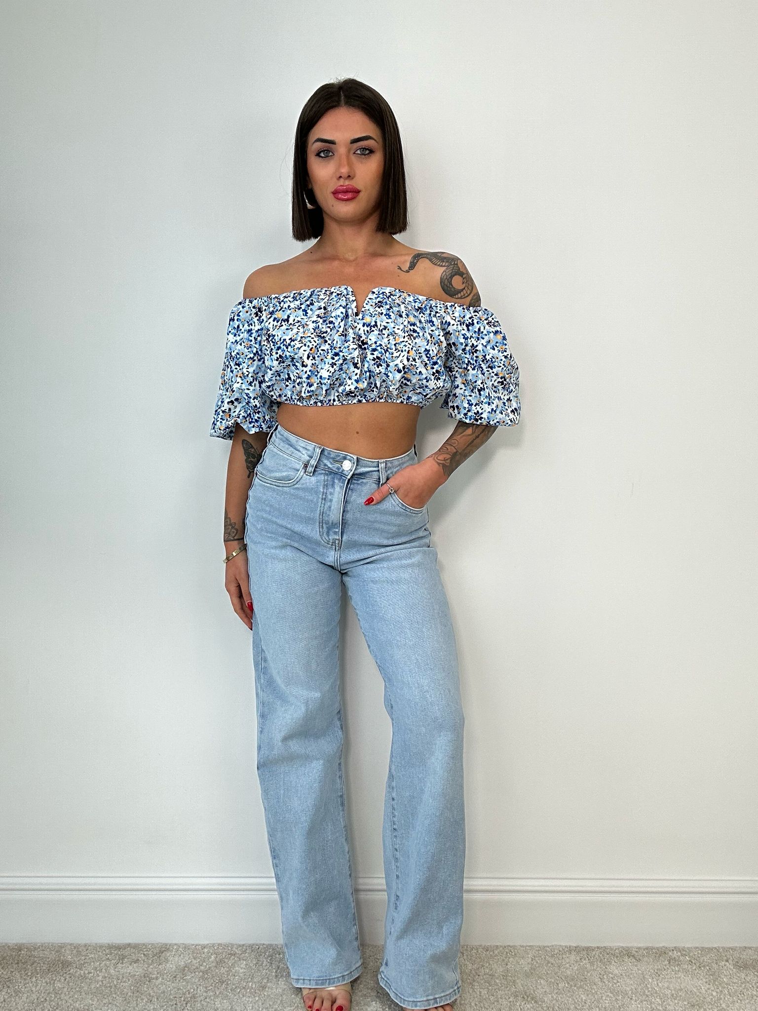 Top Crop - Floreale Fondo Blu