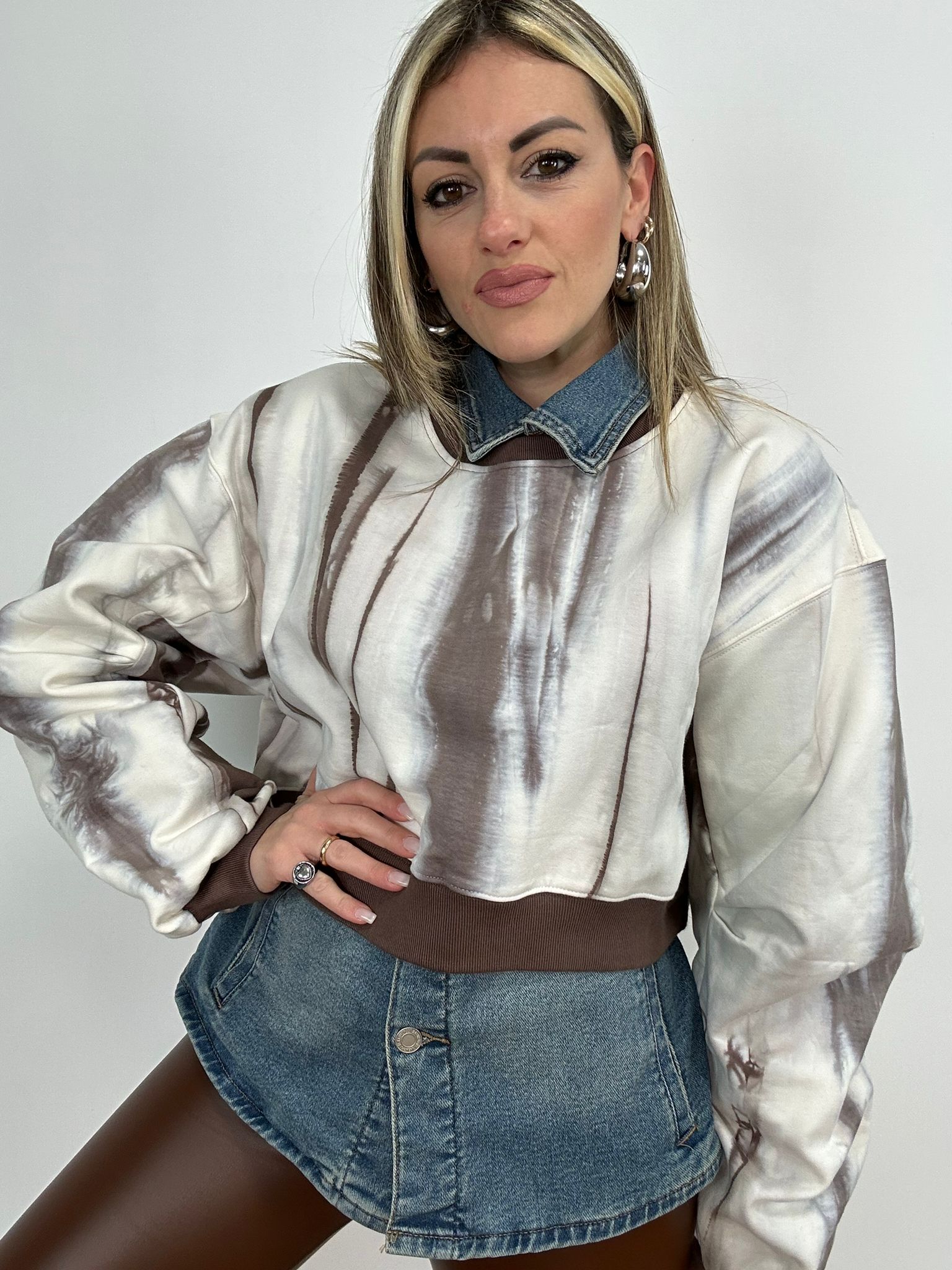 Felpa Crop H2941 - Panna e Marrone