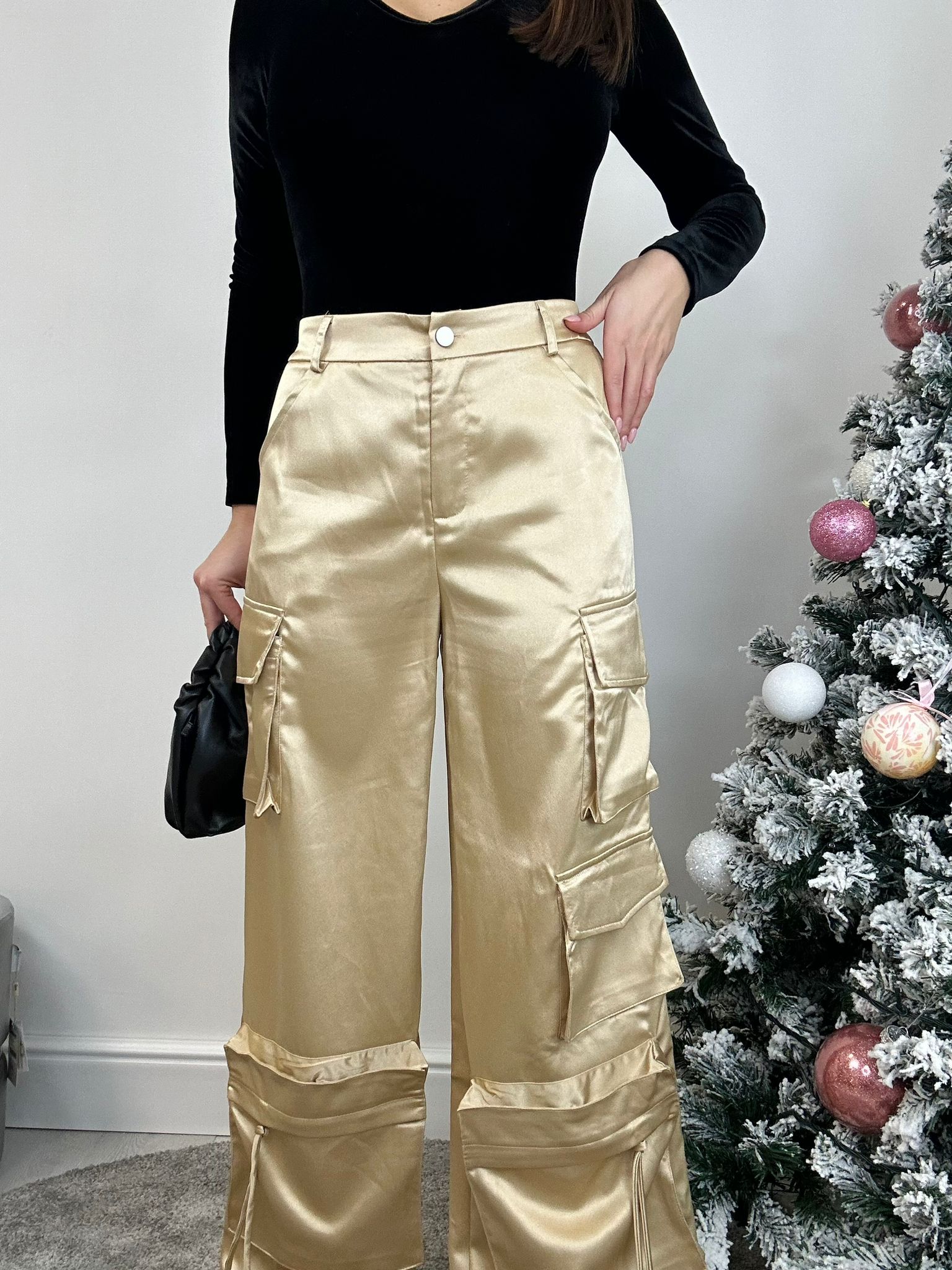 Pantalon cargo effet satiné - Doré