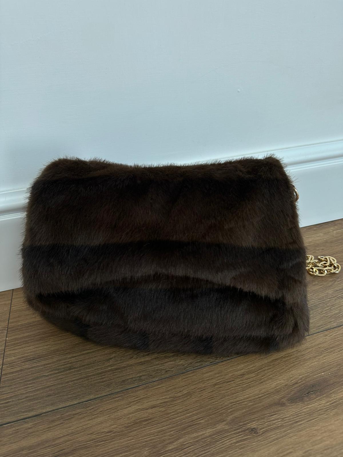 Borsa in eco pelliccia - Marrone