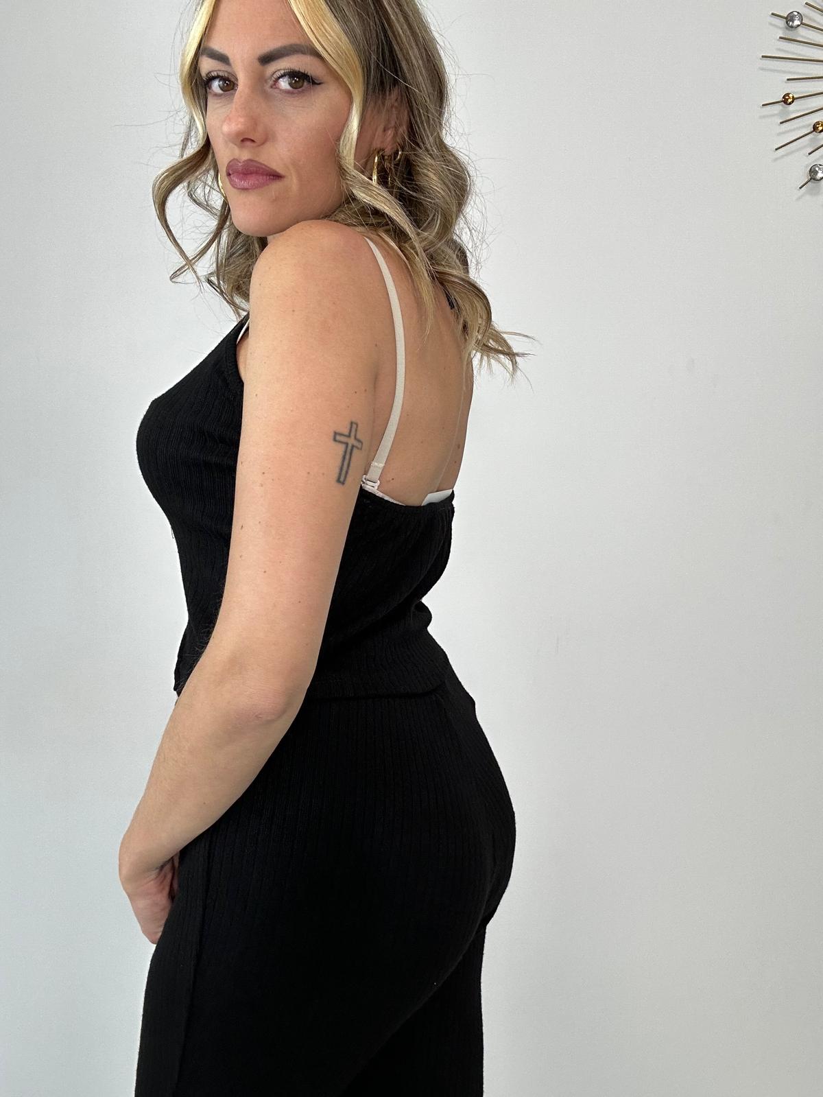 Coordinato ( Pantalone + top + maglia ) Nero