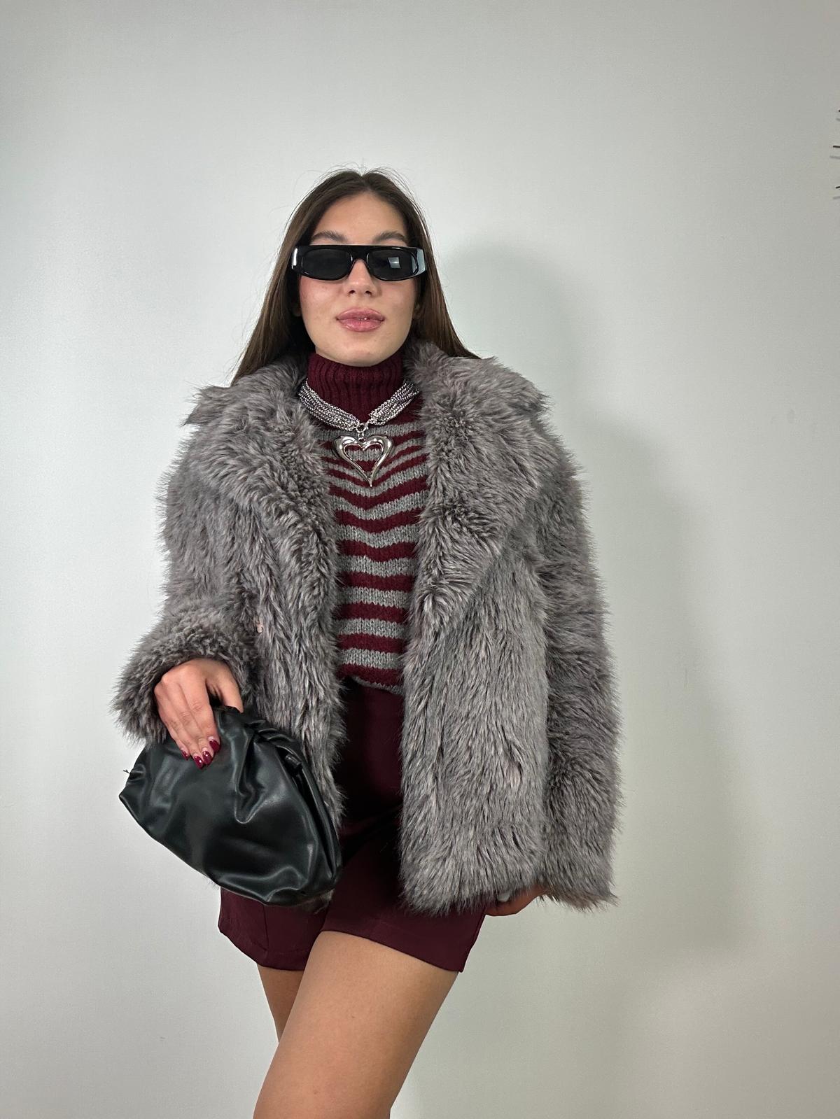 Cappotto in Ecopelliccia 5010 - Grigio