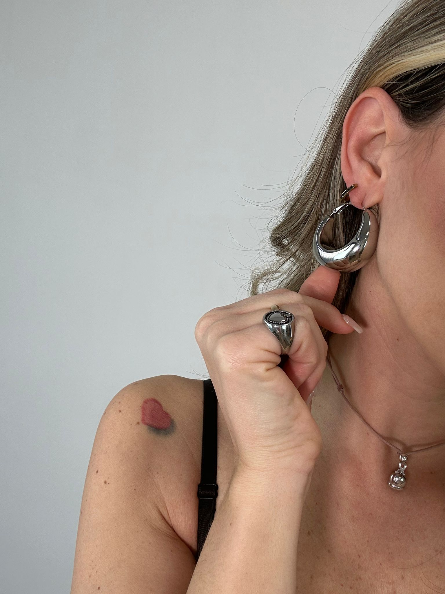 Orecchini mezza luna bombati - Argento