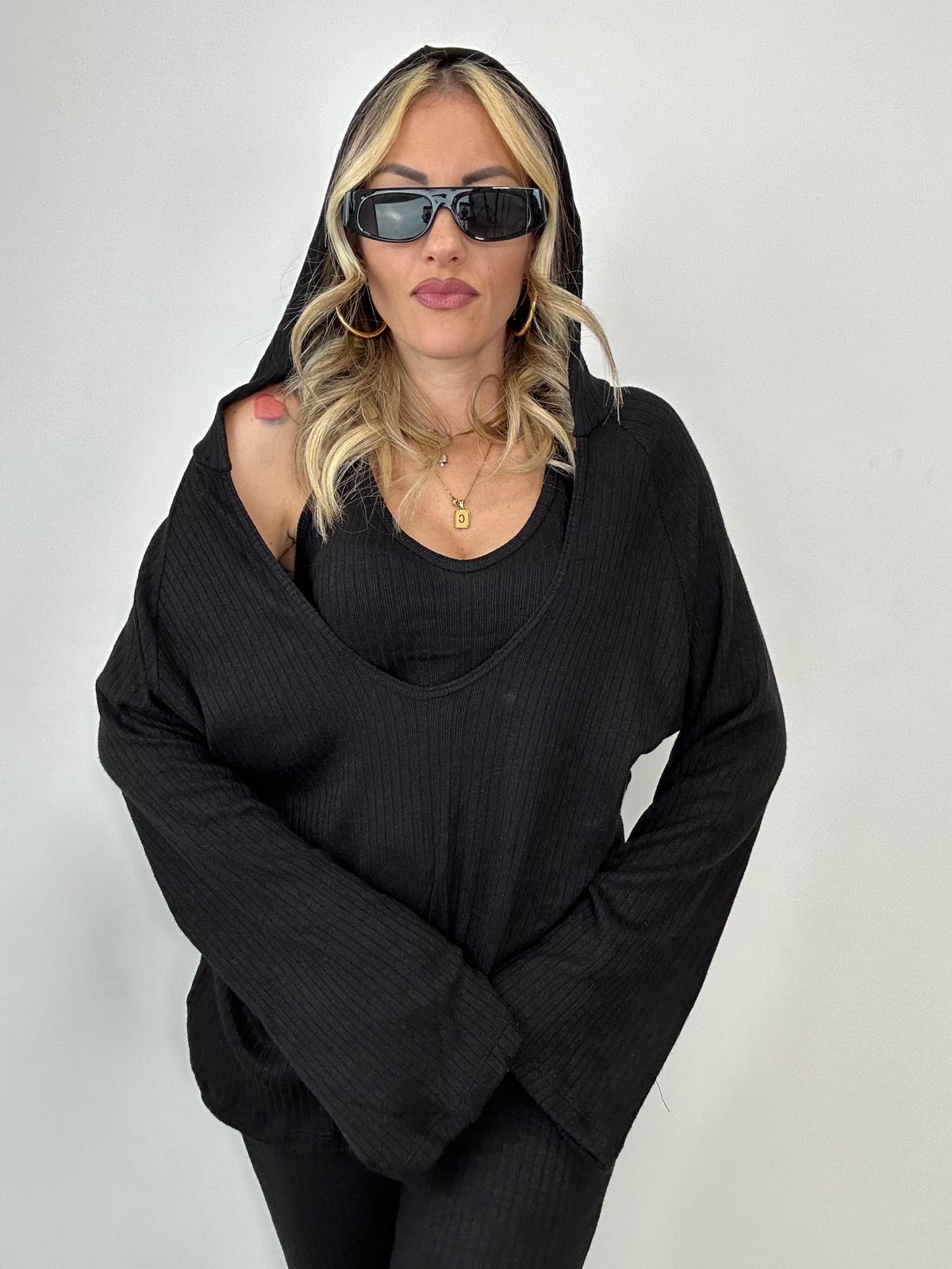 Coordinato ( Pantalone + top + maglia ) Nero