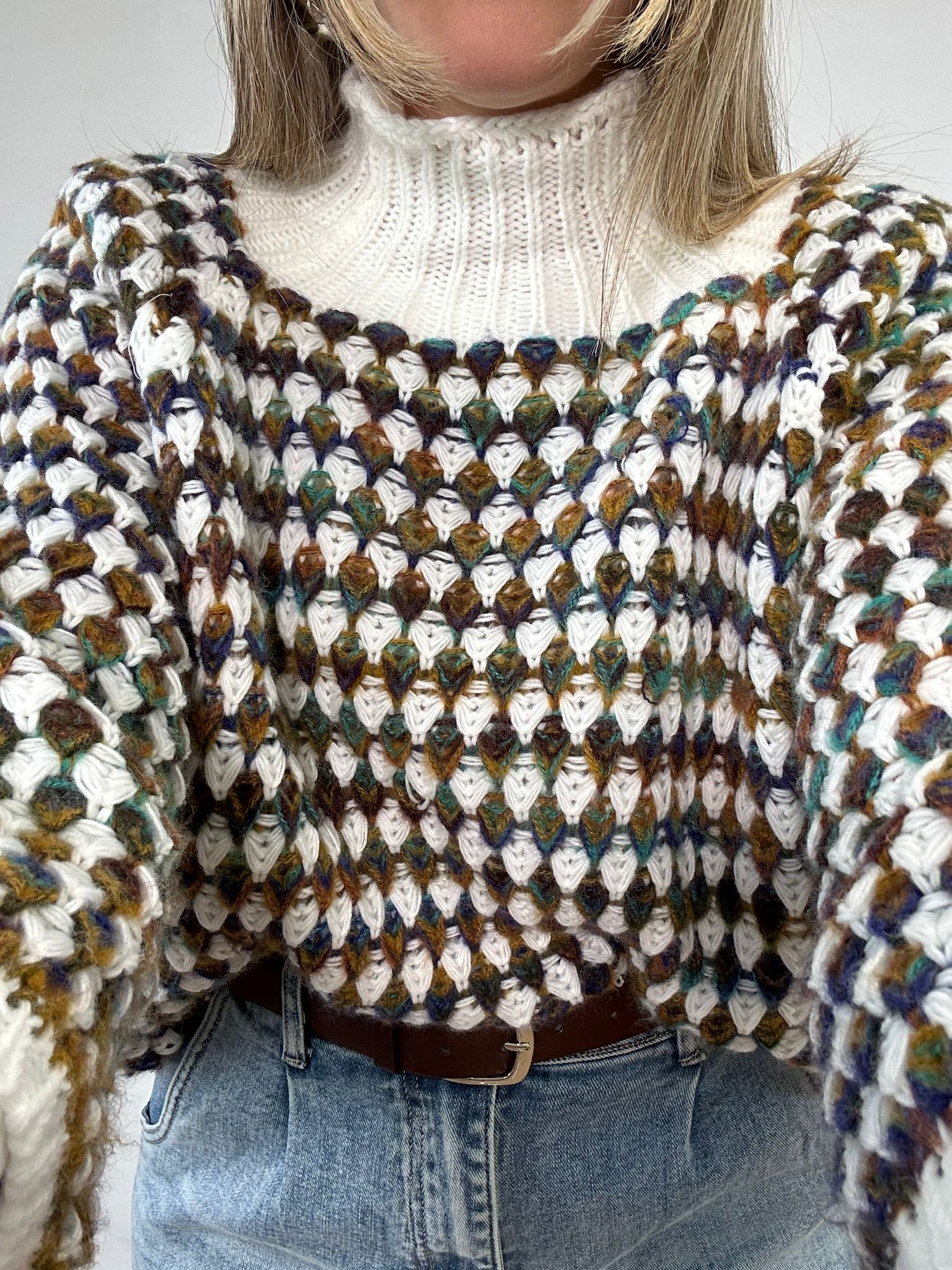 Maglione 137 - Fondo Bianco